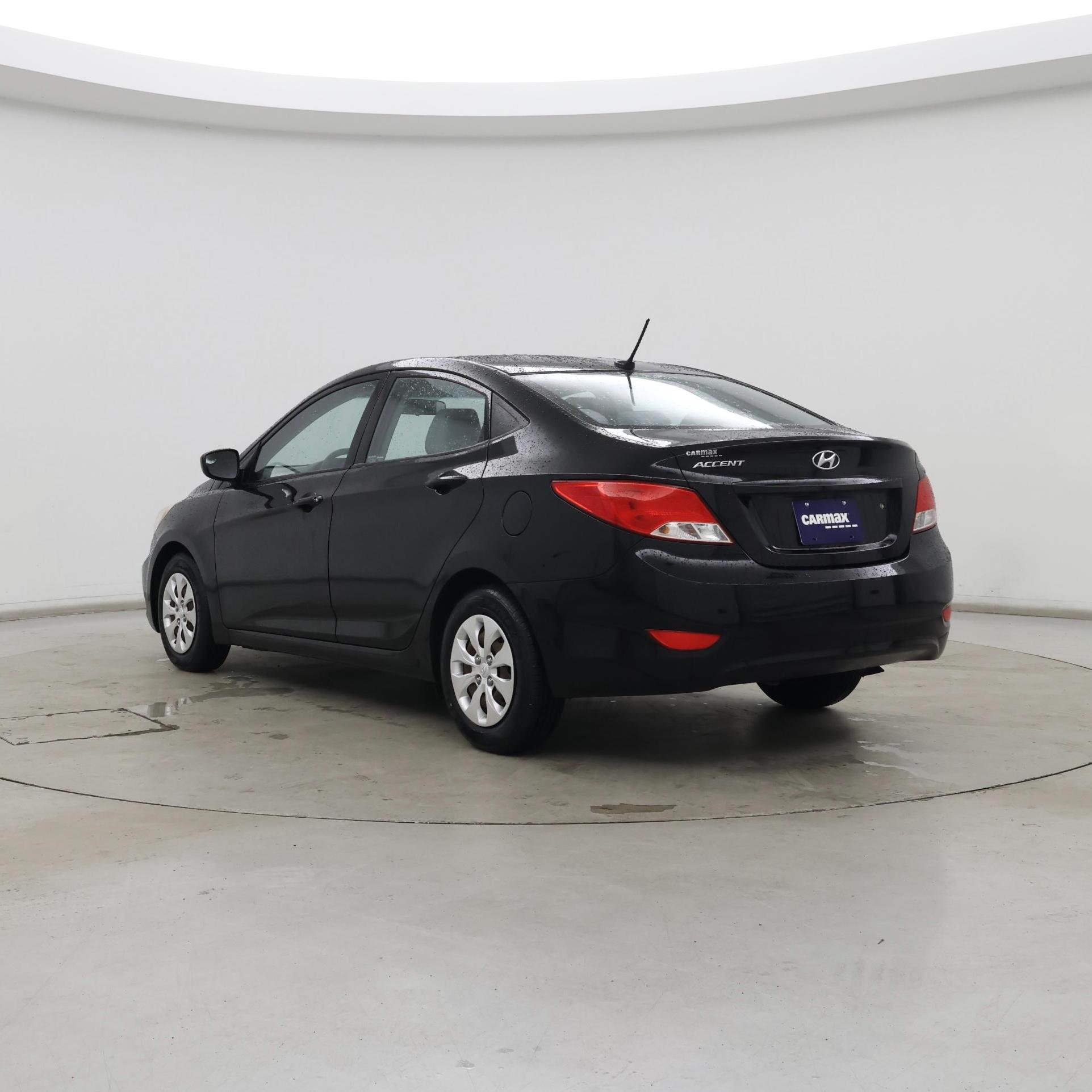 Thumbnail: 2016 Hyundai Accent - 2