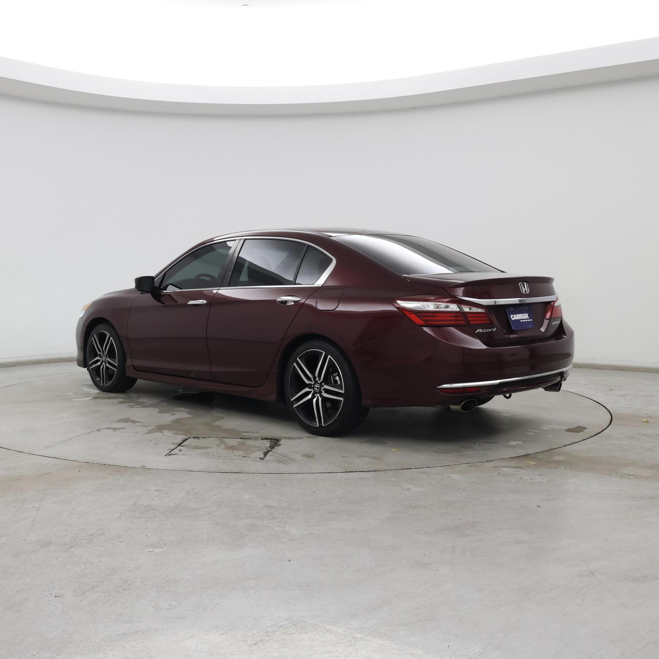 Thumbnail: 2017 Honda Accord - 2