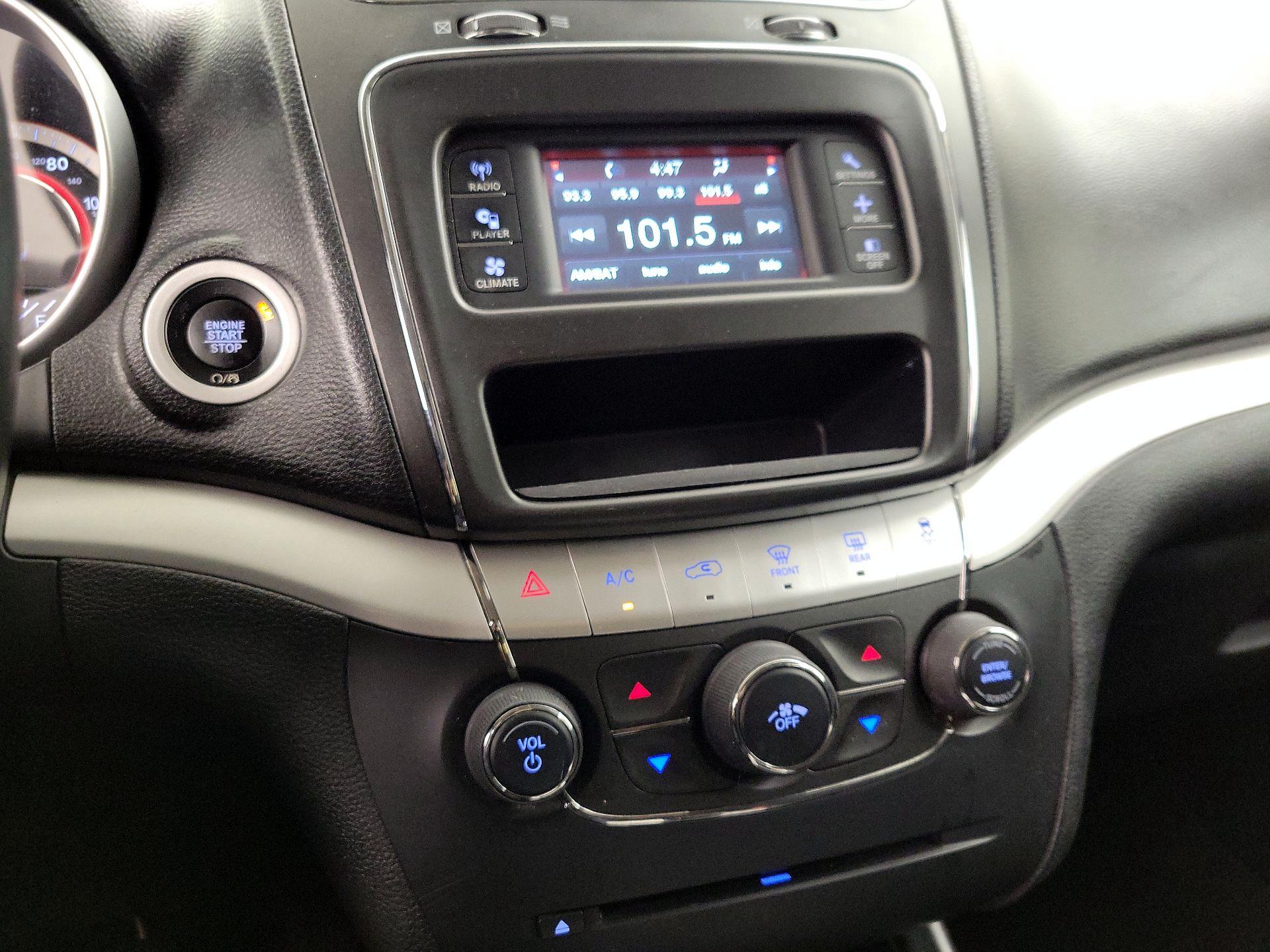 Thumbnail: 2018 Dodge Journey - 14