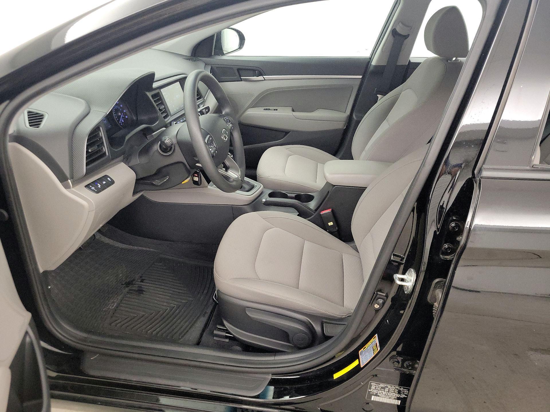 Thumbnail: 2020 Hyundai Elantra - 11