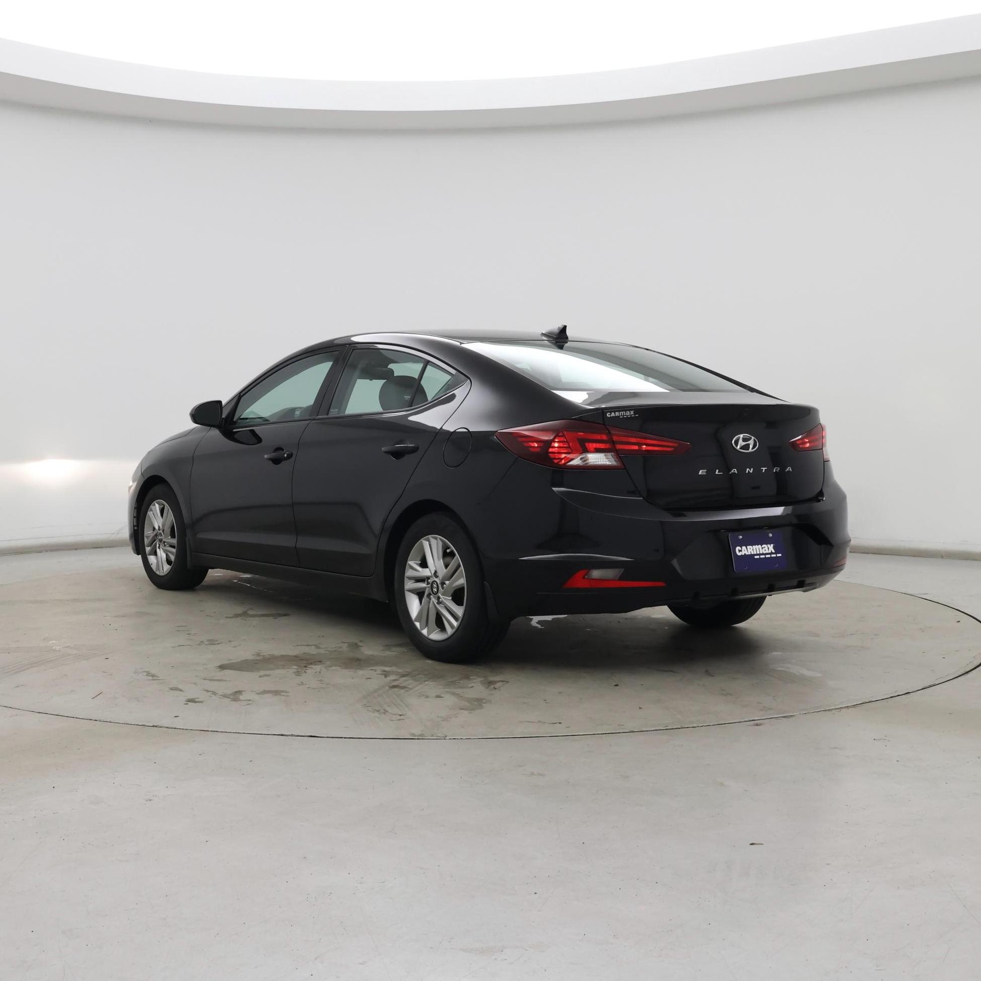Thumbnail: 2020 Hyundai Elantra - 2