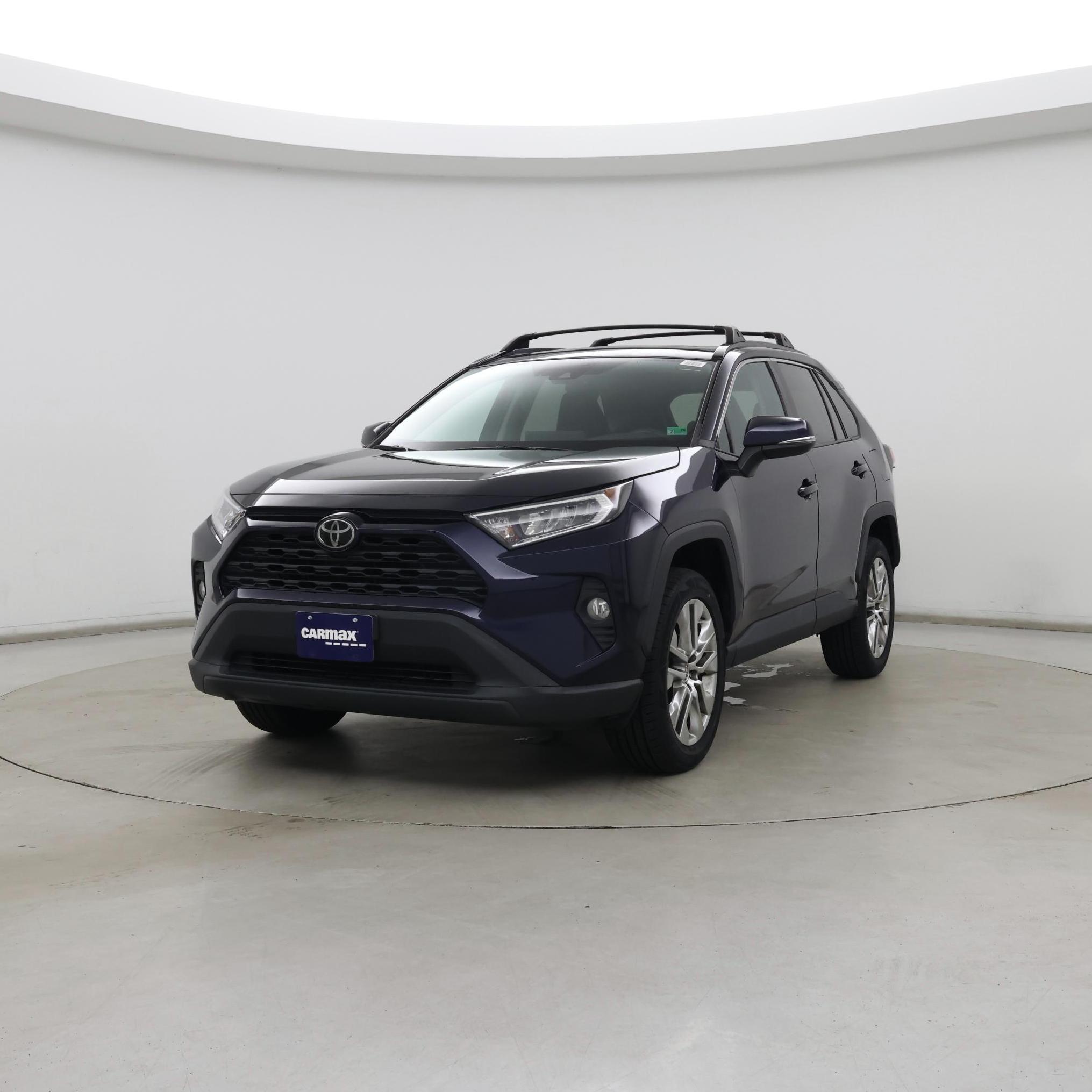 Thumbnail: 2021 Toyota RAV4 - 4