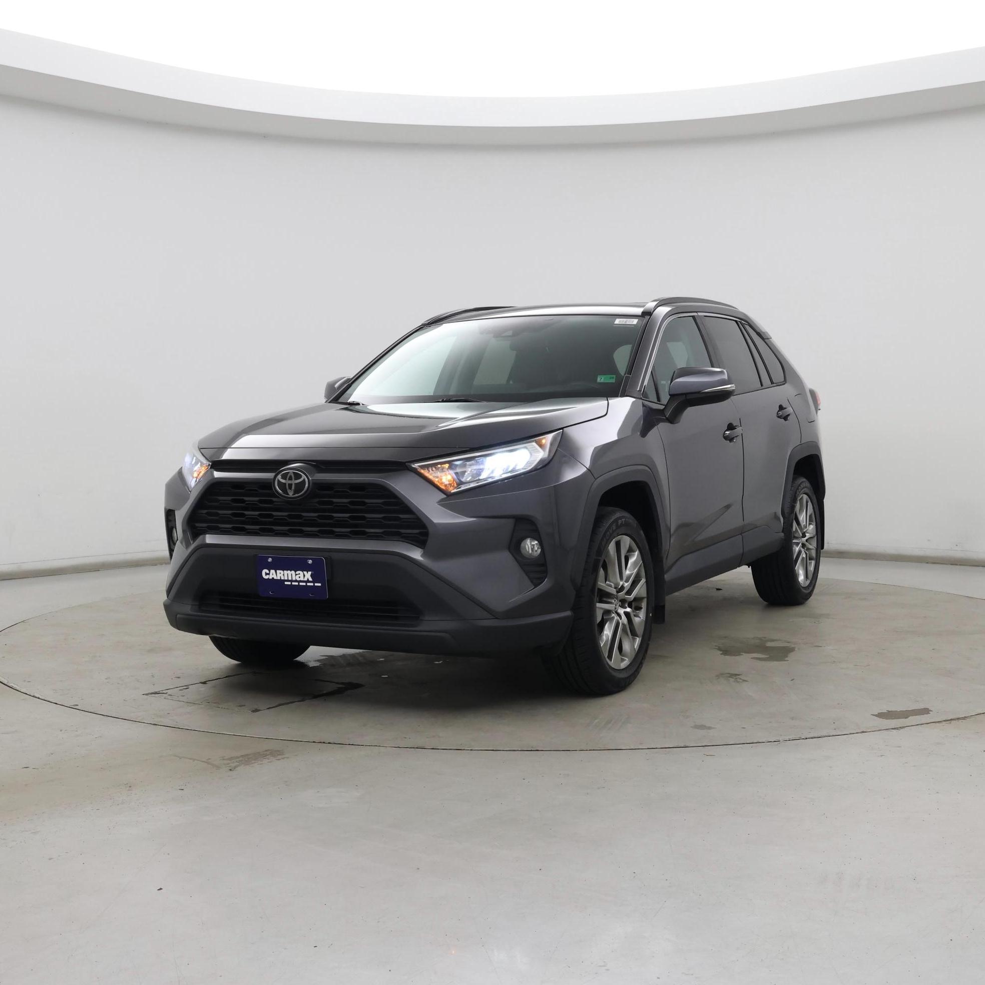 Thumbnail: 2020 Toyota RAV4 - 4