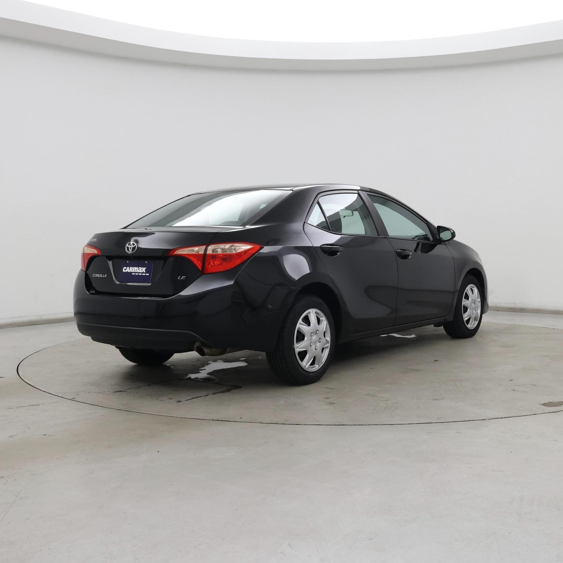 Thumbnail: 2017 Toyota Corolla - 8