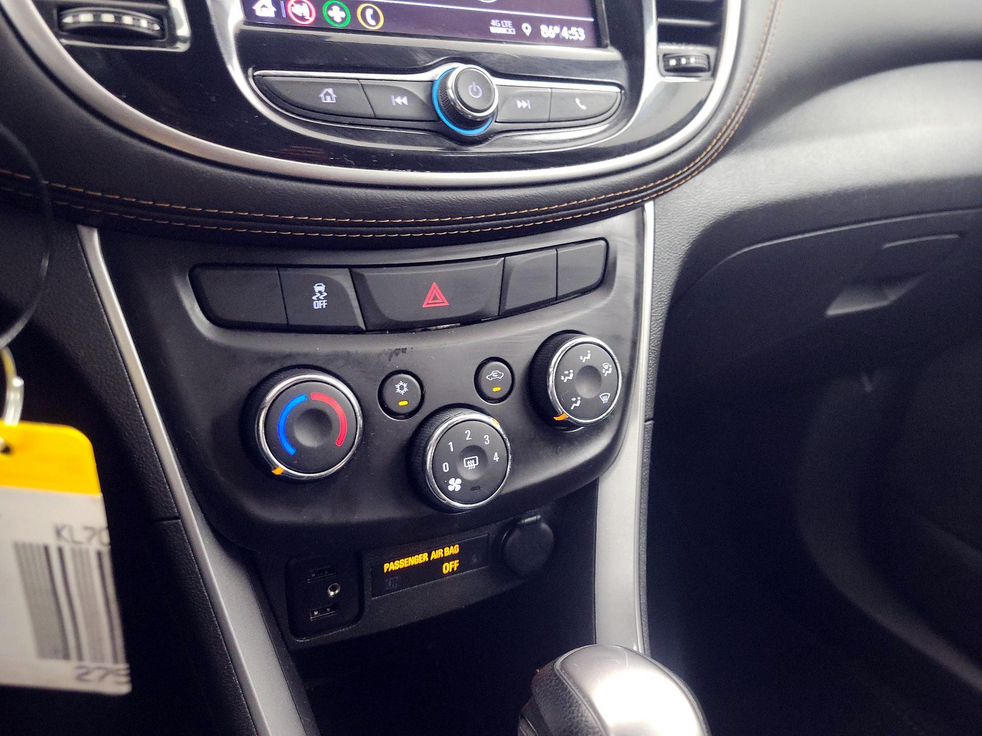 Thumbnail: 2021 Chevrolet Trax - 16
