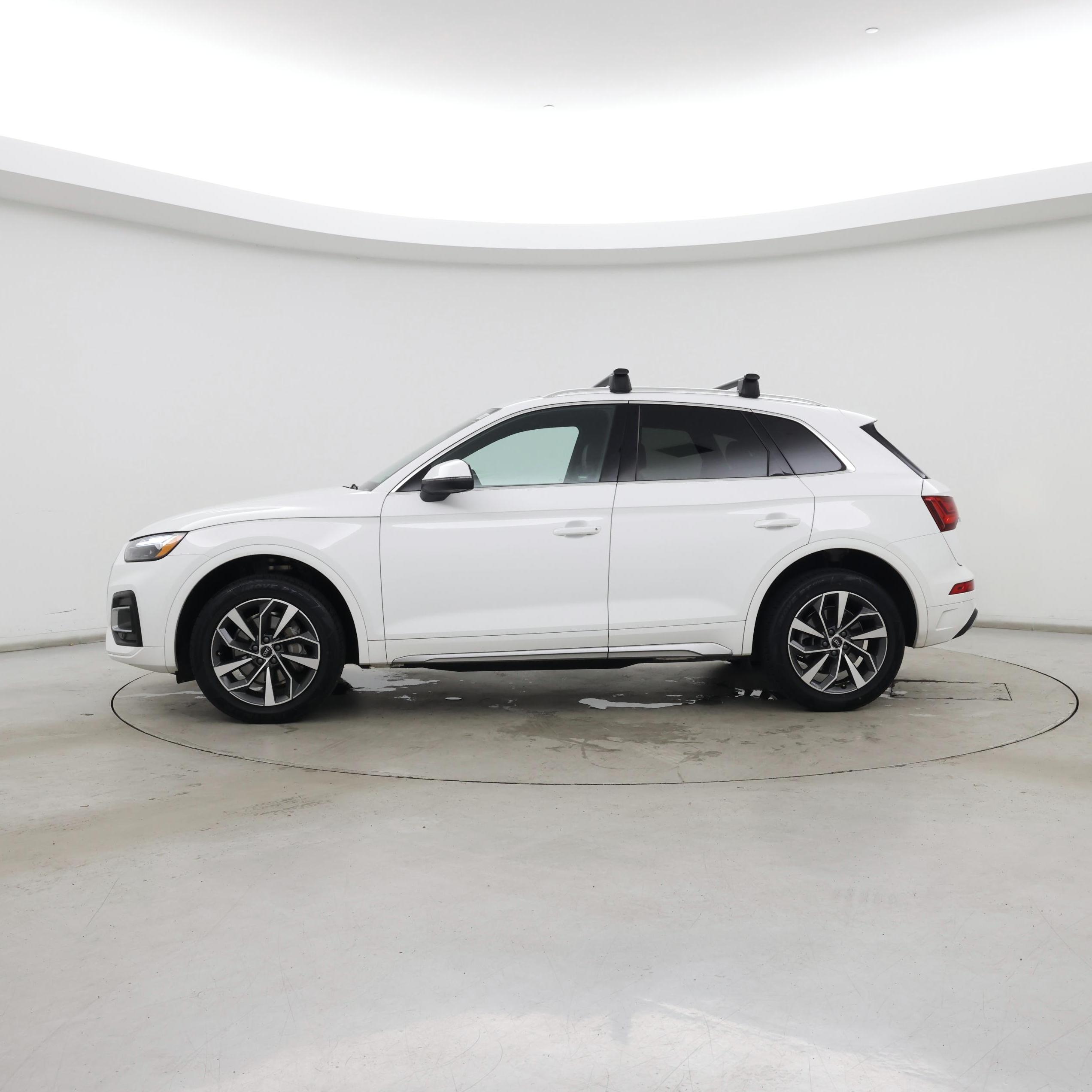 Thumbnail: 2021 Audi Q5 - 3