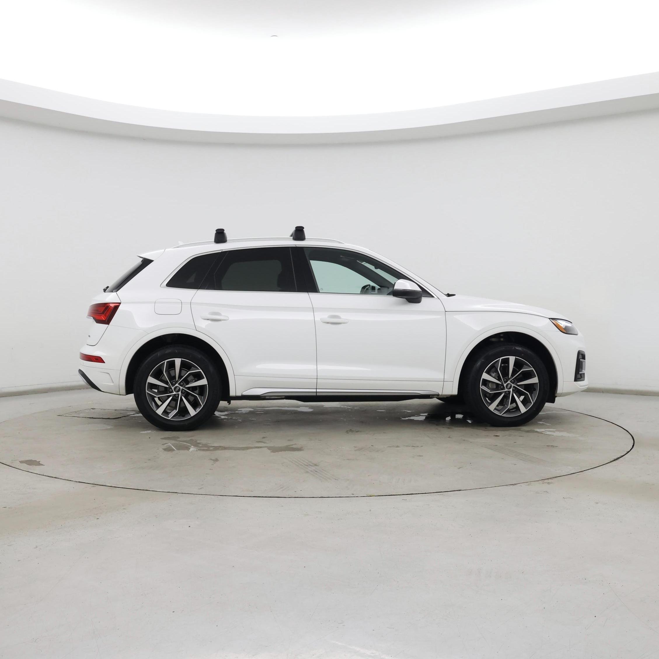 Thumbnail: 2021 Audi Q5 - 7