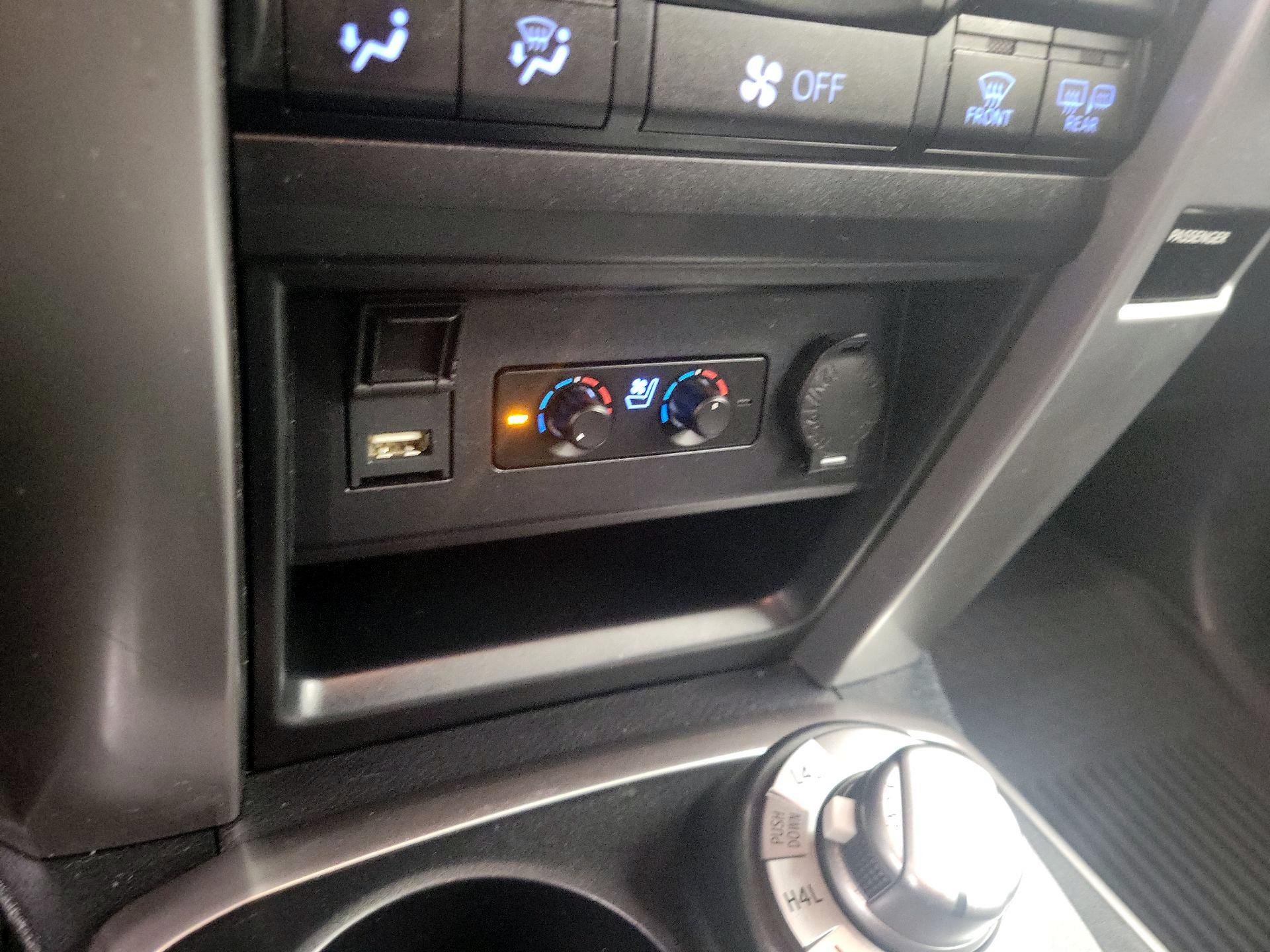 Thumbnail: 2021 Toyota 4Runner - 19