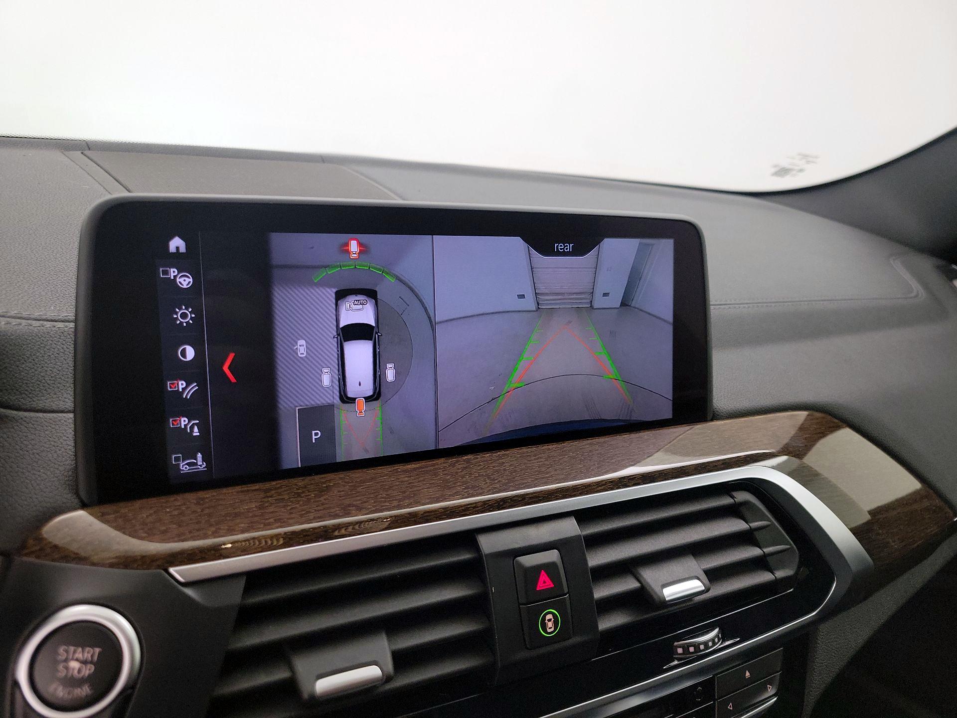Thumbnail: 2019 BMW X3 - 15