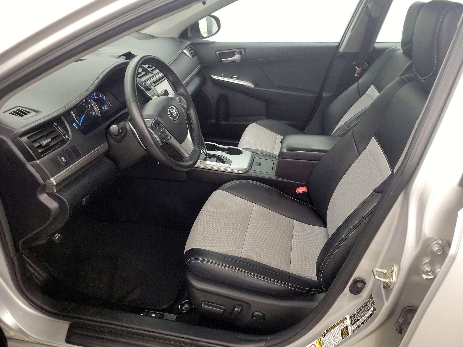 Thumbnail: 2014 Toyota Camry - 11