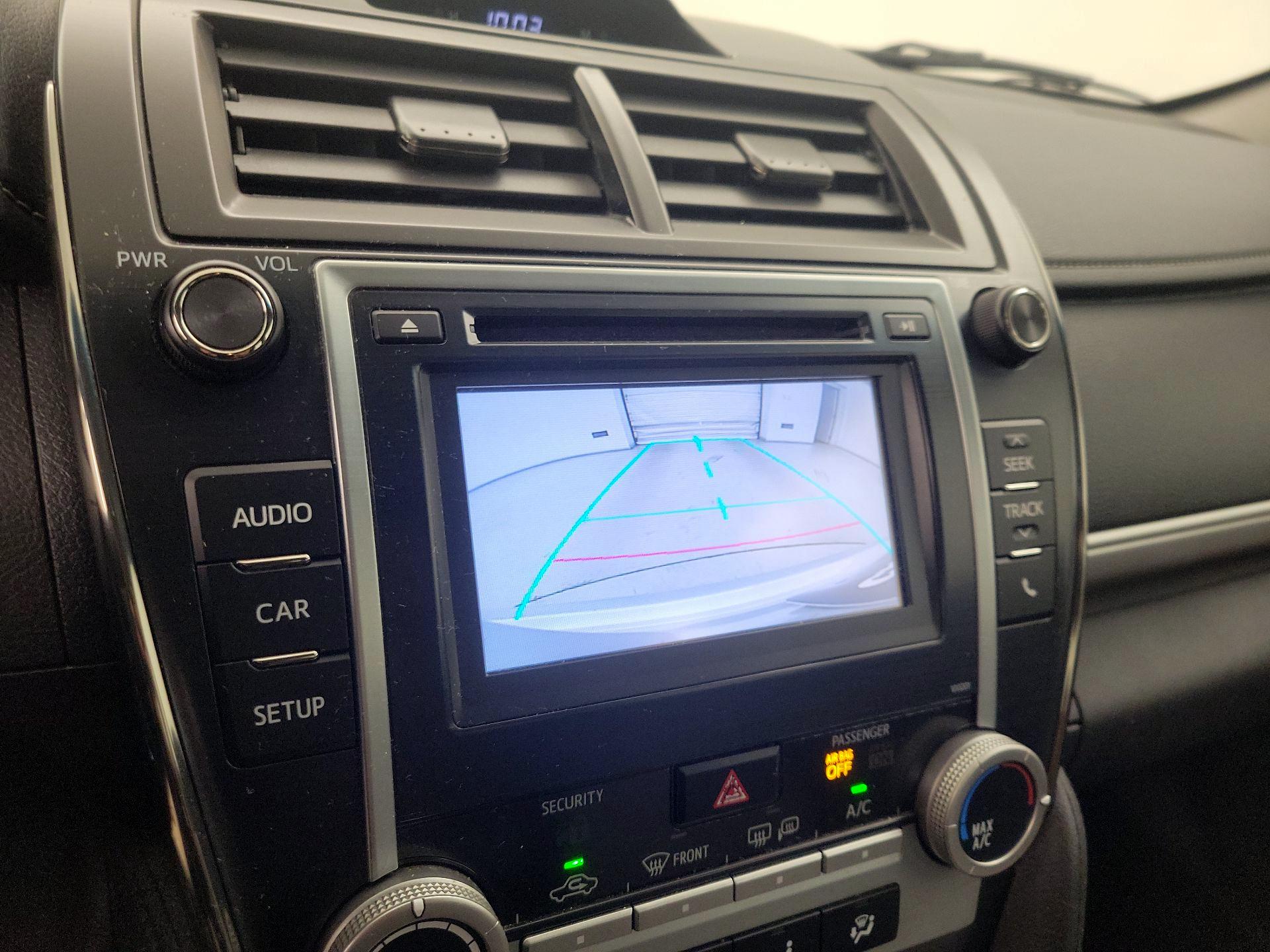 Thumbnail: 2014 Toyota Camry - 14