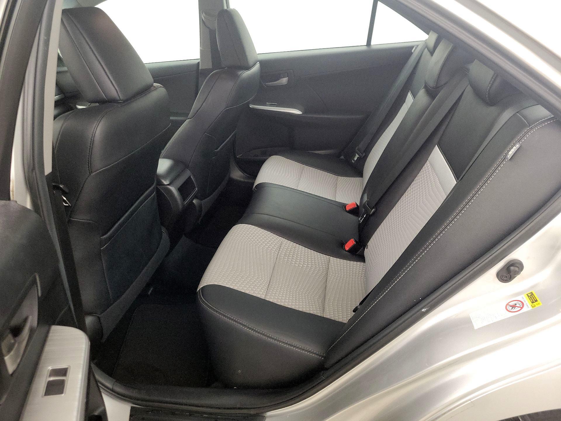 Thumbnail: 2014 Toyota Camry - 19