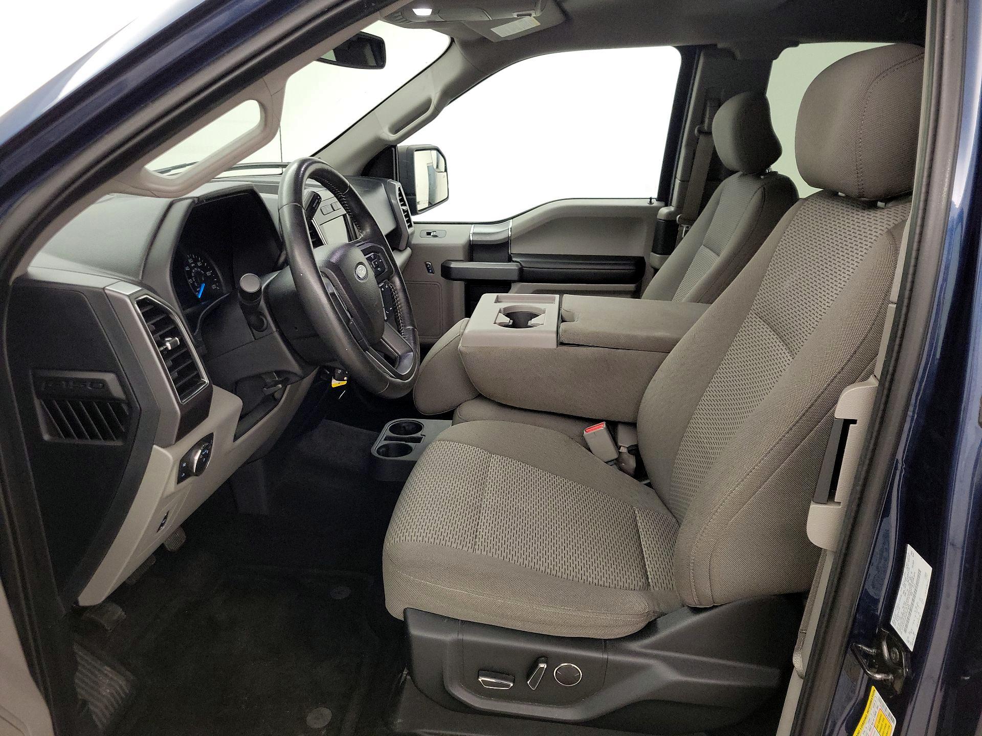 Thumbnail: 2017 Ford F-150 - 11
