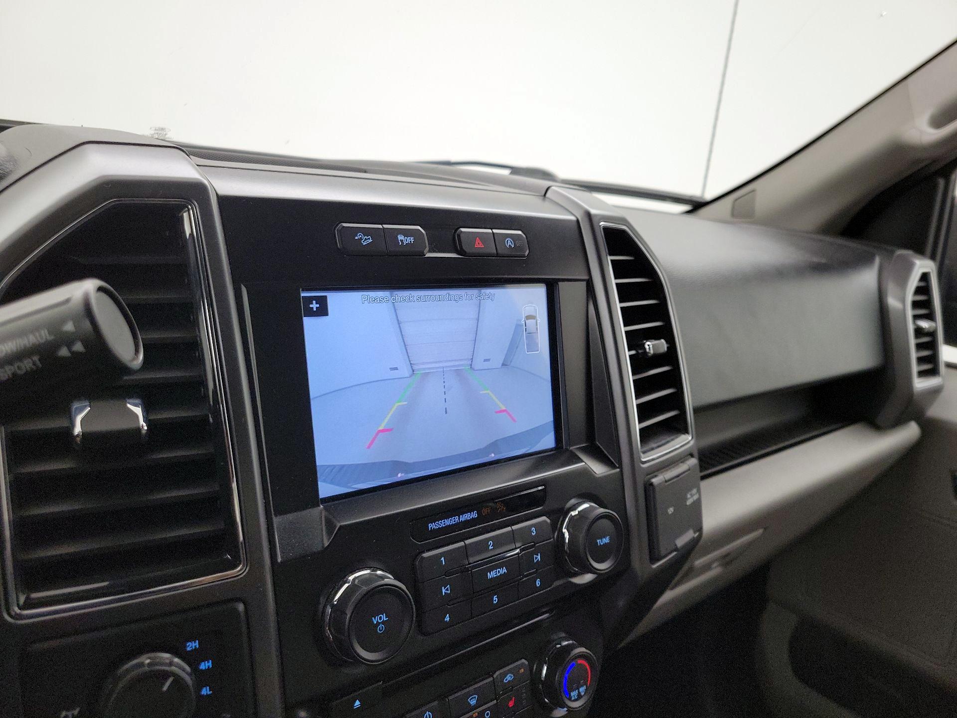 Thumbnail: 2017 Ford F-150 - 14