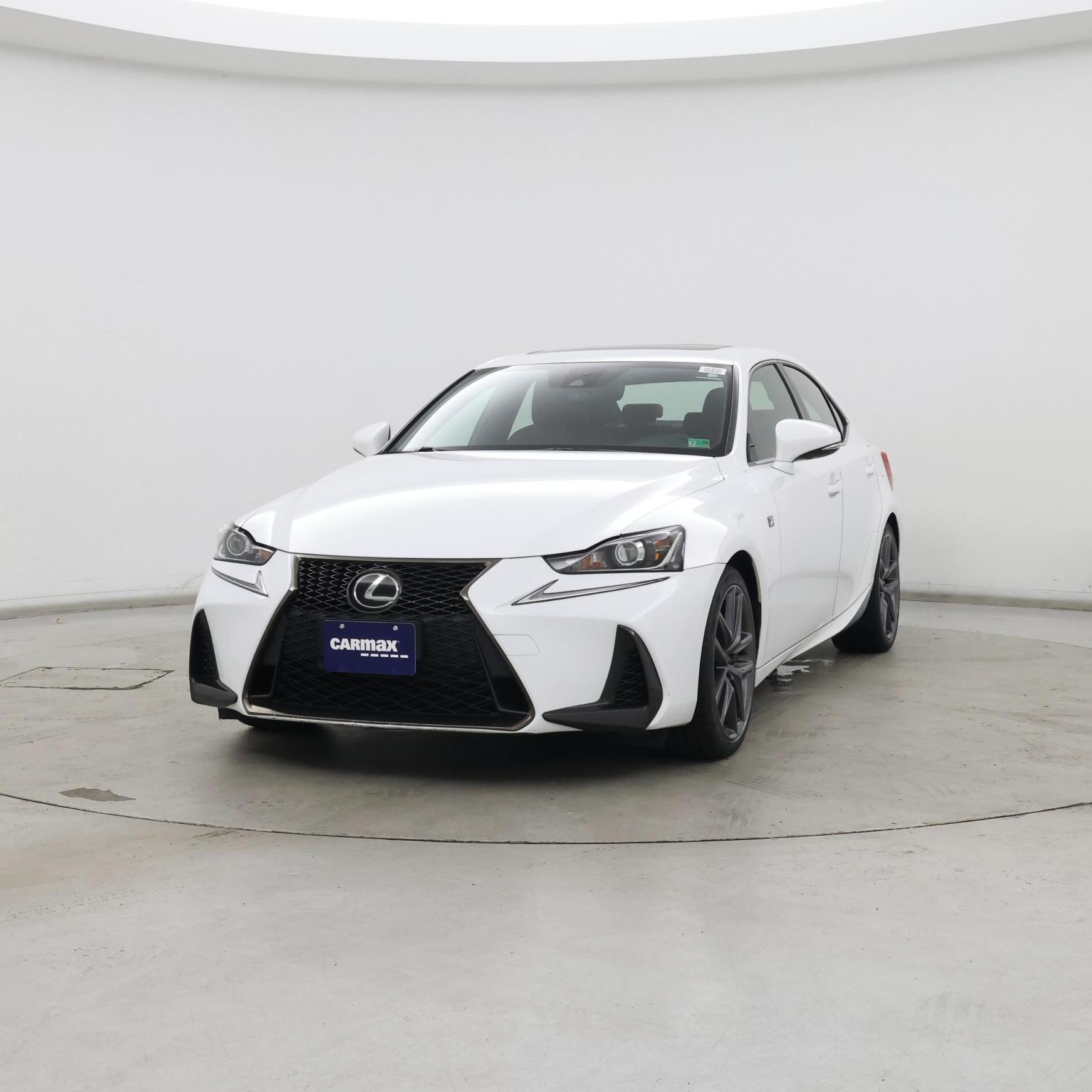 Thumbnail: 2017 Lexus IS - 4