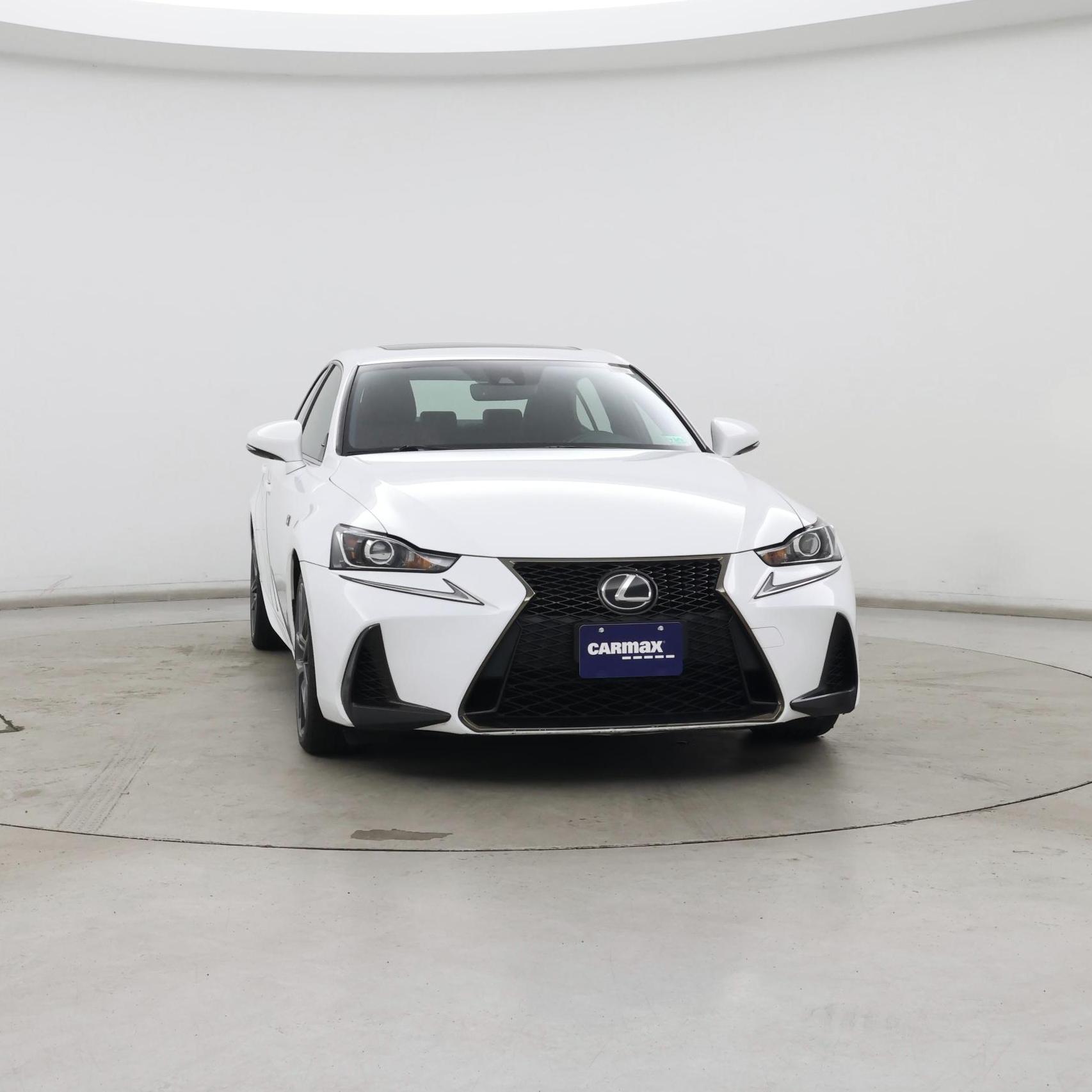 Thumbnail: 2017 Lexus IS - 5