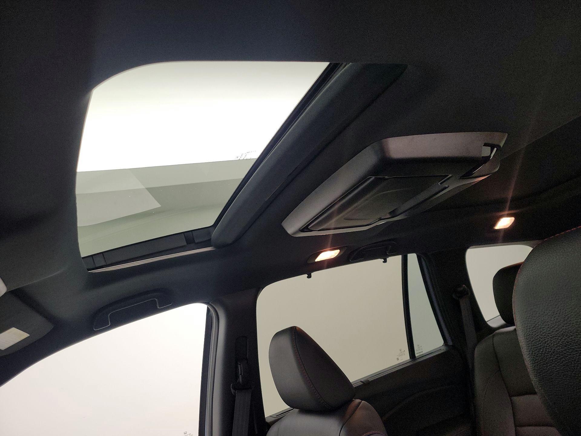 Thumbnail: 2022 Honda Pilot - 20