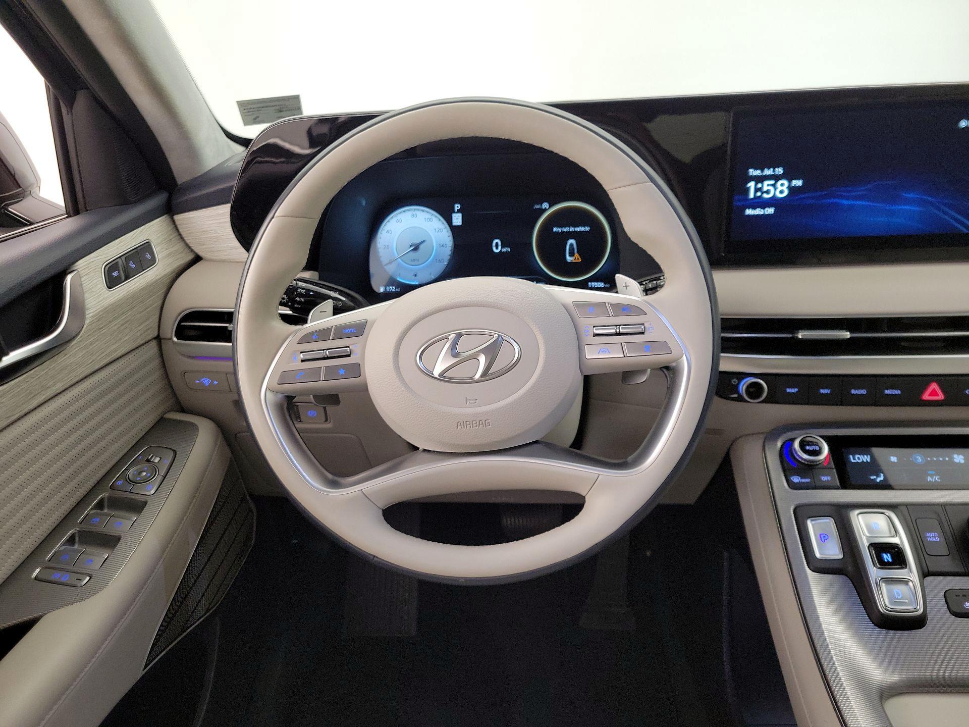 Thumbnail: 2023 Hyundai Palisade - 10