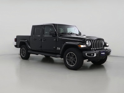 Black 2021 Jeep Gladiator Overland