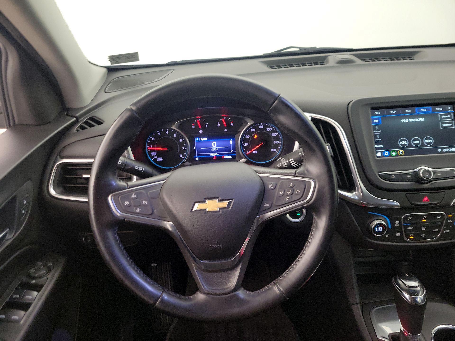 Thumbnail: 2019 Chevrolet Equinox - 10