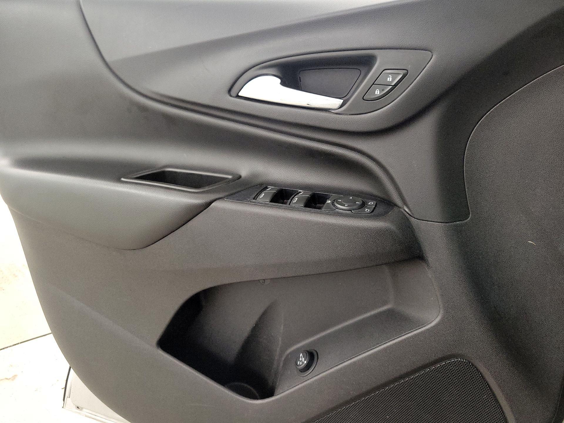 Thumbnail: 2019 Chevrolet Equinox - 12