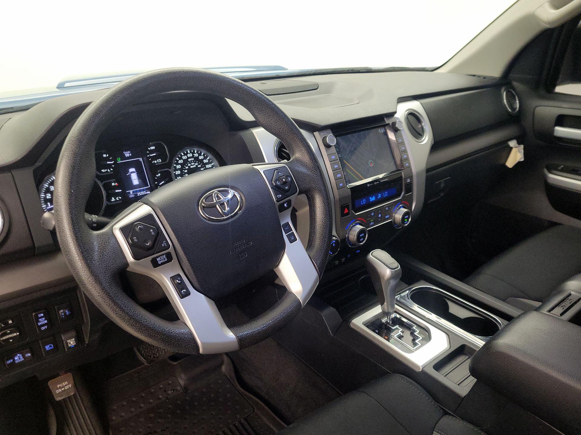 Thumbnail: 2020 Toyota Tundra - 9