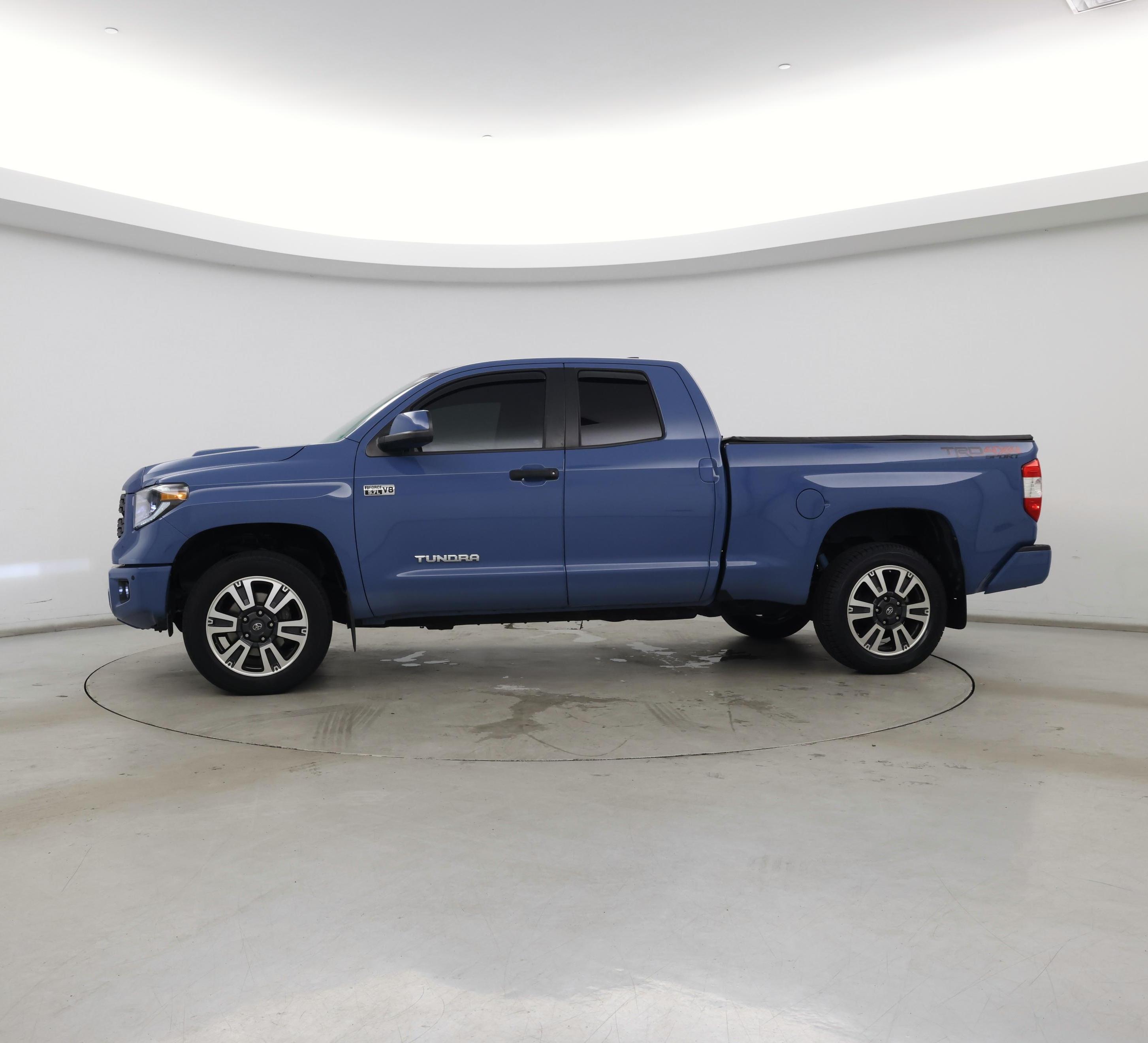Thumbnail: 2020 Toyota Tundra - 3