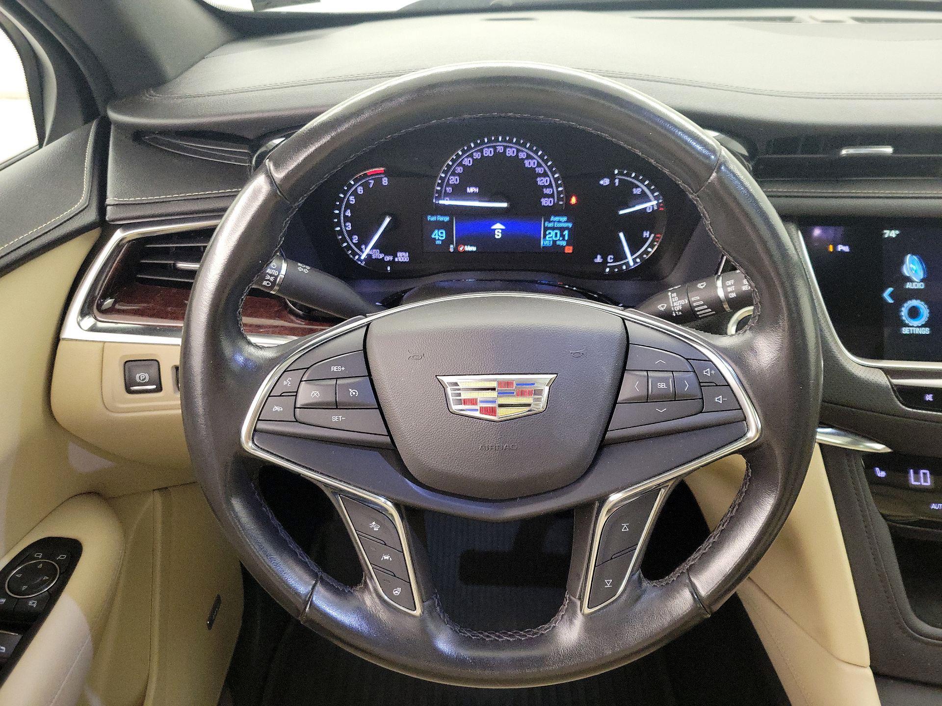 Thumbnail: 2019 Cadillac XT5 - 10