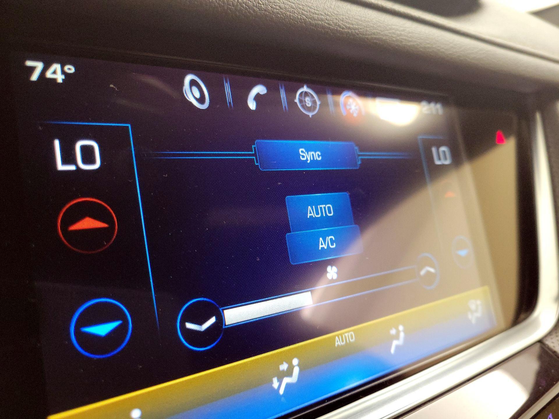 Thumbnail: 2019 Cadillac XT5 - 16