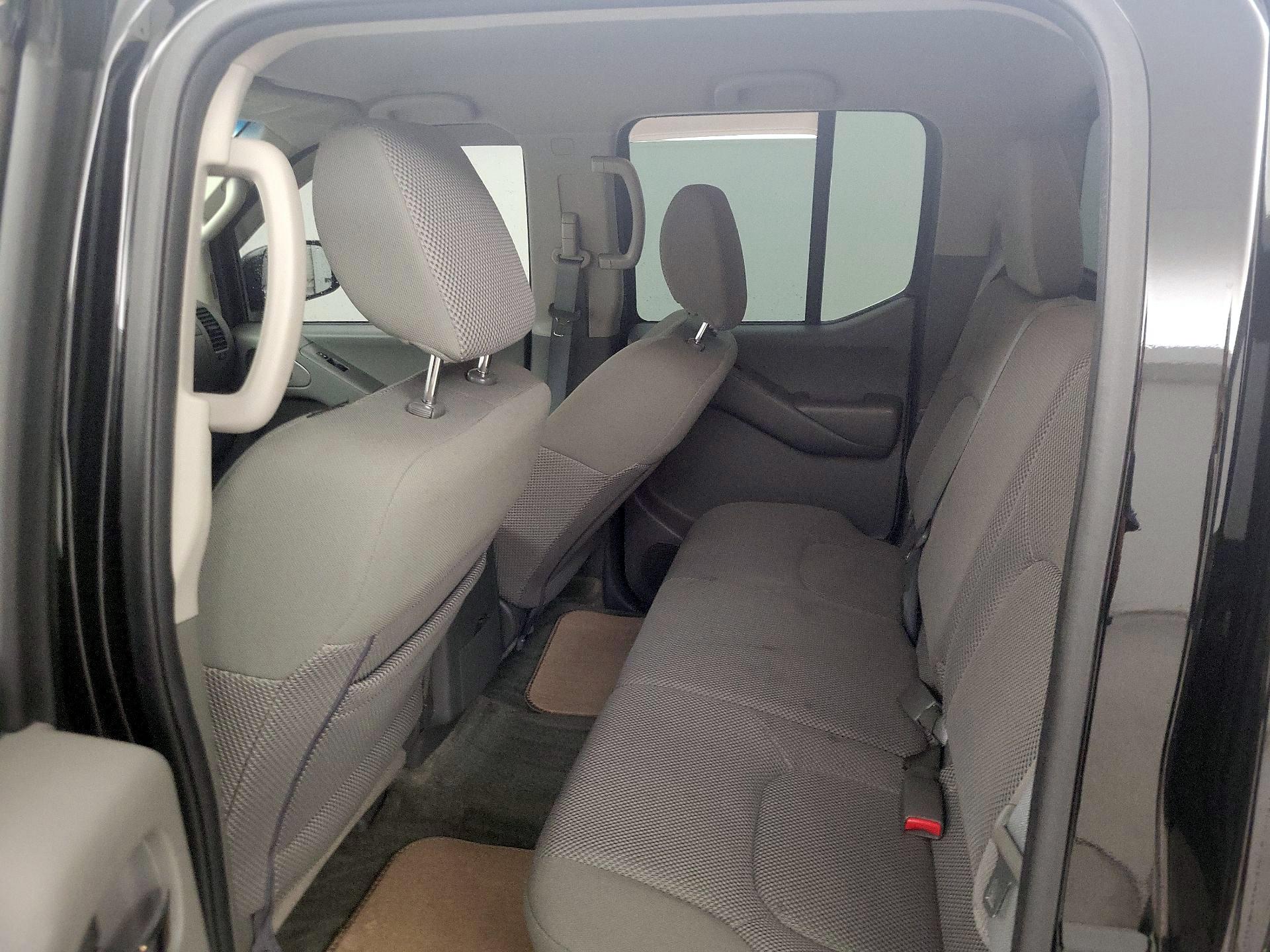 Thumbnail: 2016 Nissan Frontier - 19
