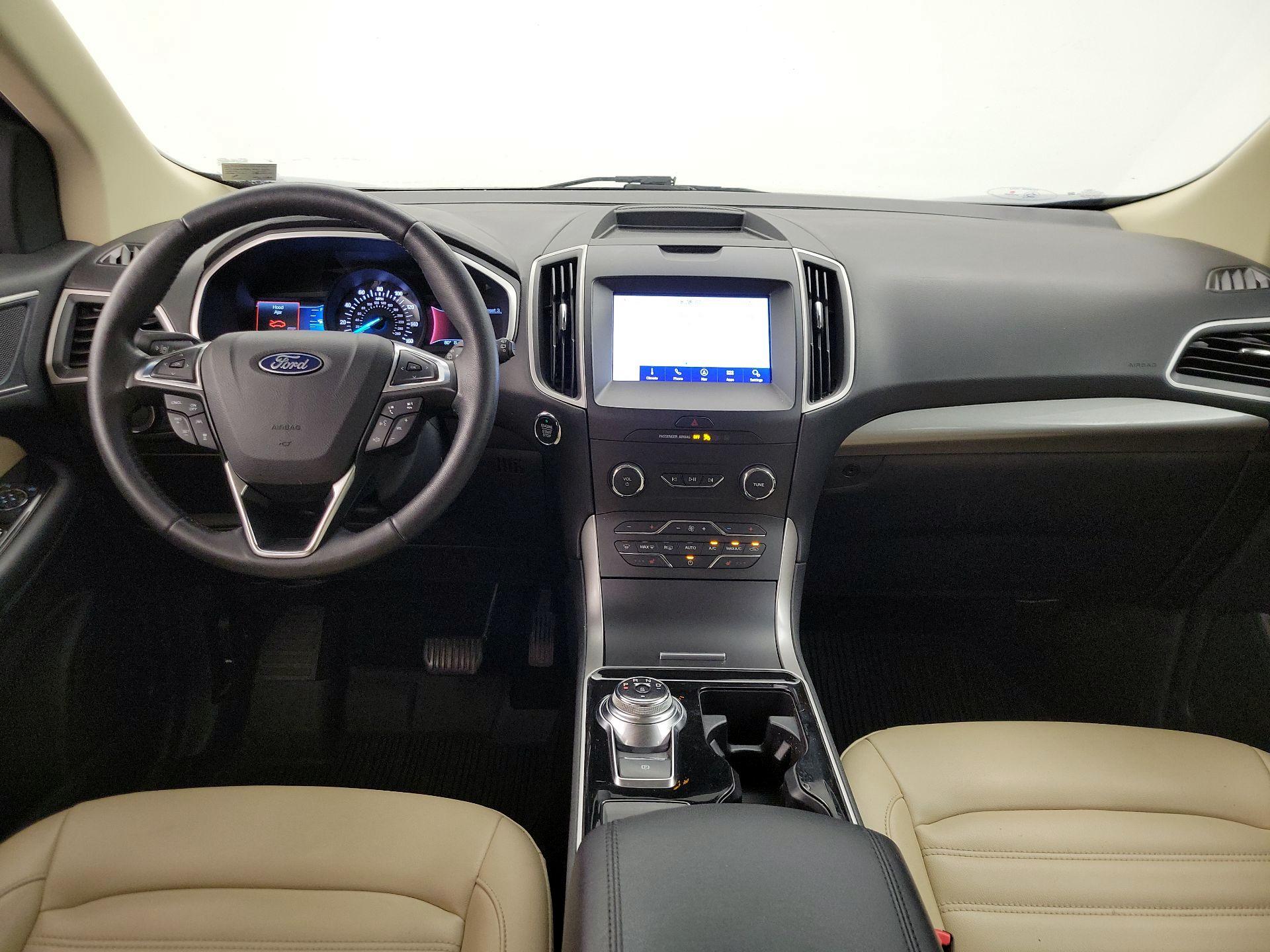 Thumbnail: 2020 Ford Edge - 9