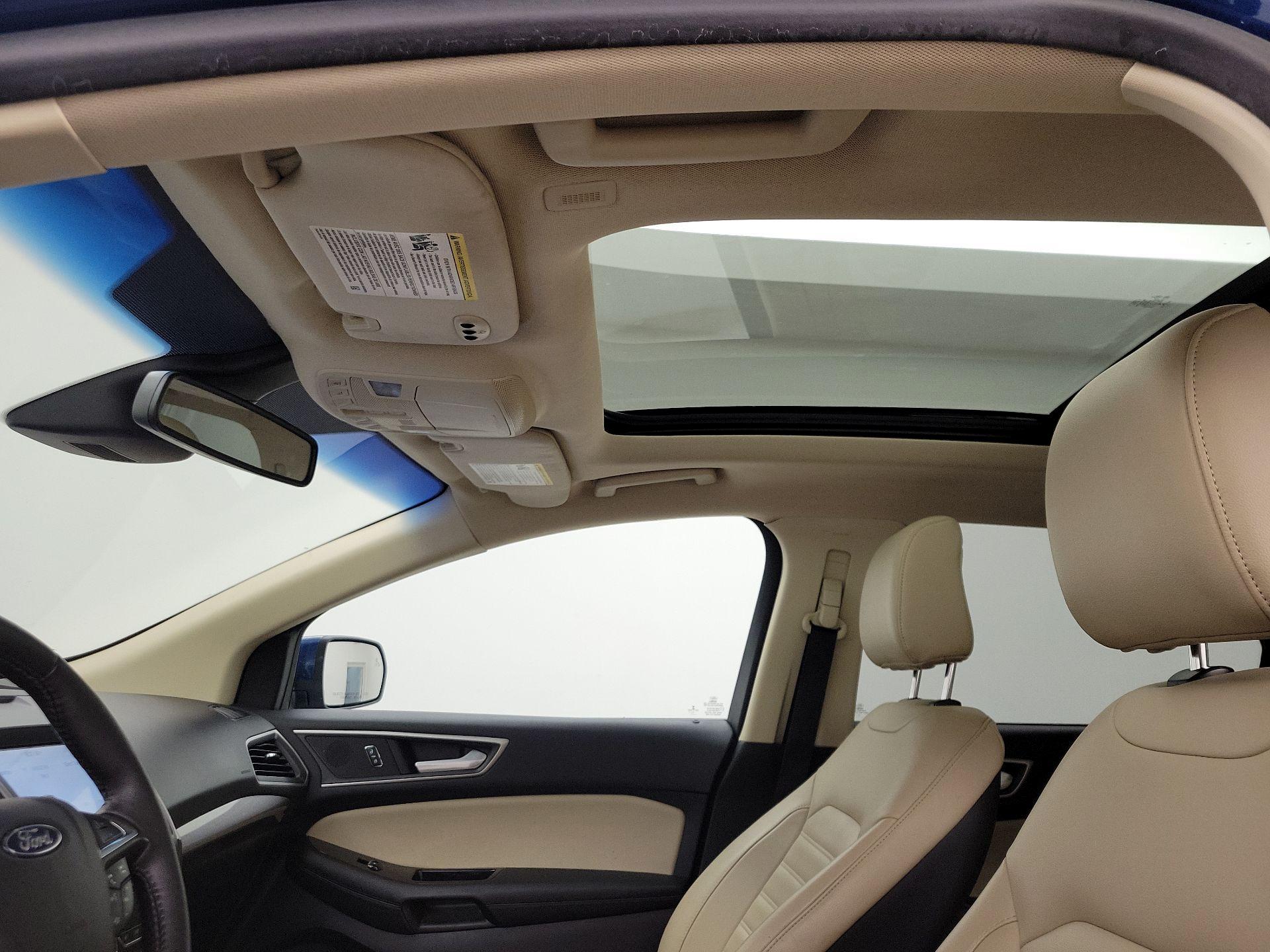 Thumbnail: 2020 Ford Edge - 20