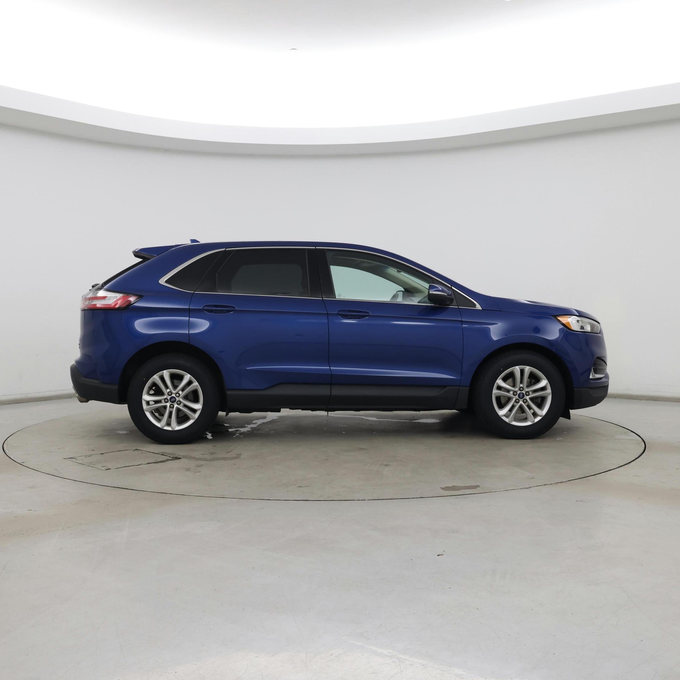 Thumbnail: 2020 Ford Edge - 7
