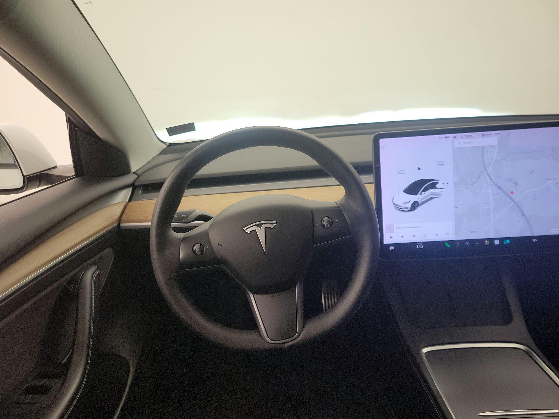 Thumbnail: 2021 Tesla Model 3 - 10