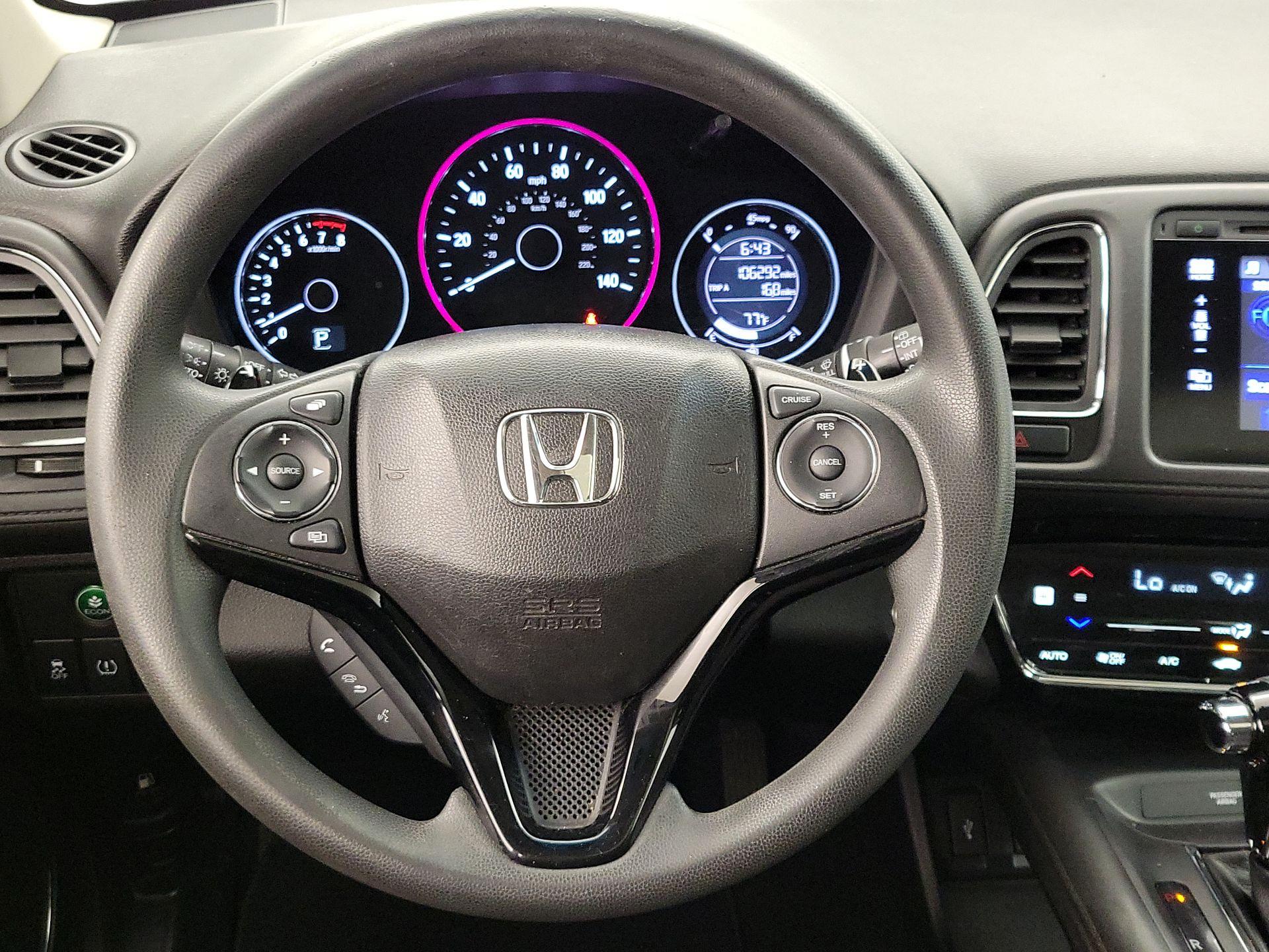Thumbnail: 2017 Honda HR-V - 10