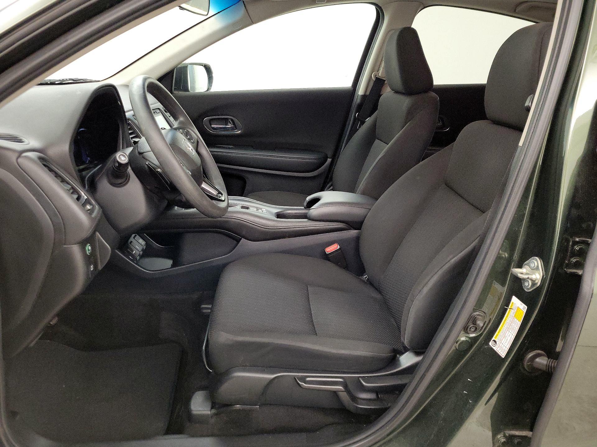 Thumbnail: 2017 Honda HR-V - 11