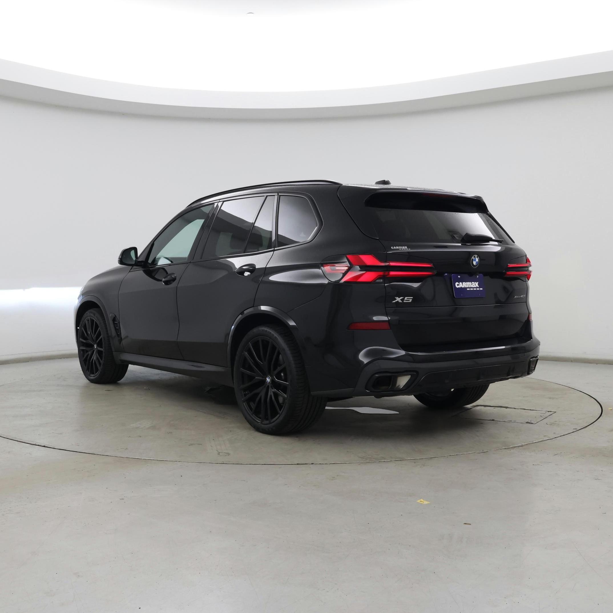 Thumbnail: 2024 BMW X5 - 2
