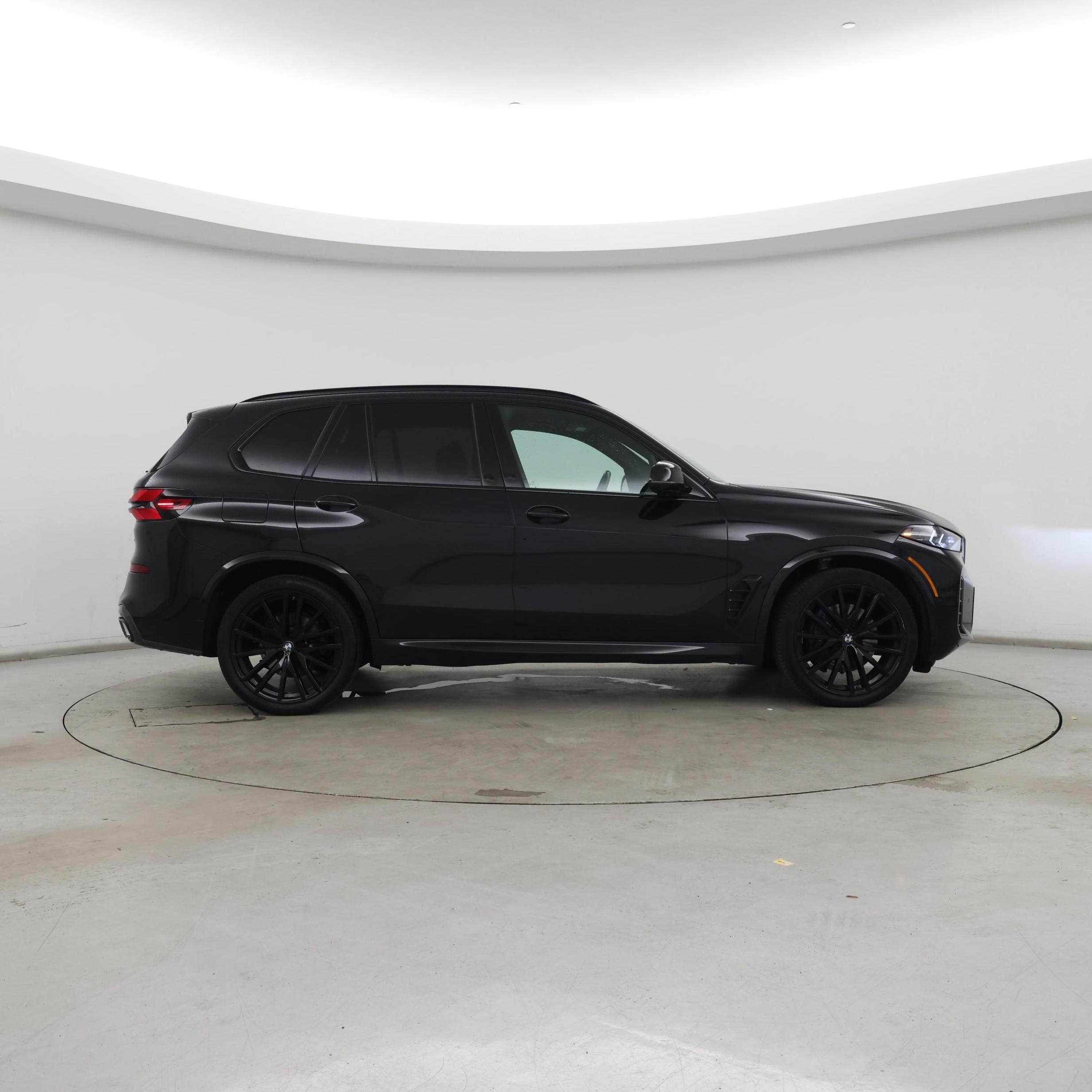 Thumbnail: 2024 BMW X5 - 7
