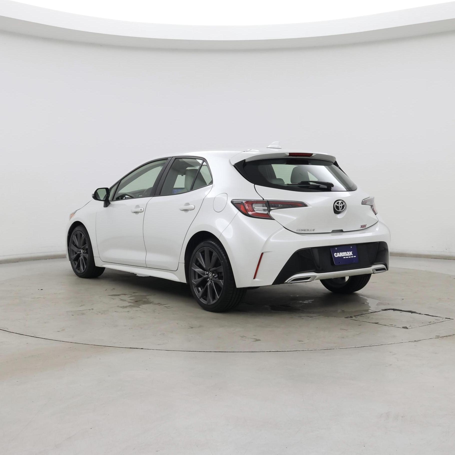 Thumbnail: 2021 Toyota Corolla - 2