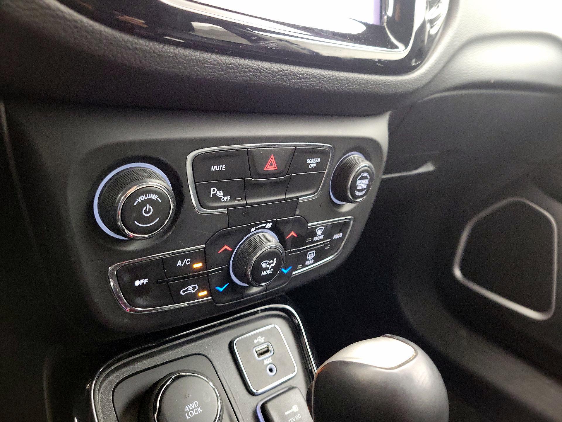 Thumbnail: 2018 Jeep Compass - 15