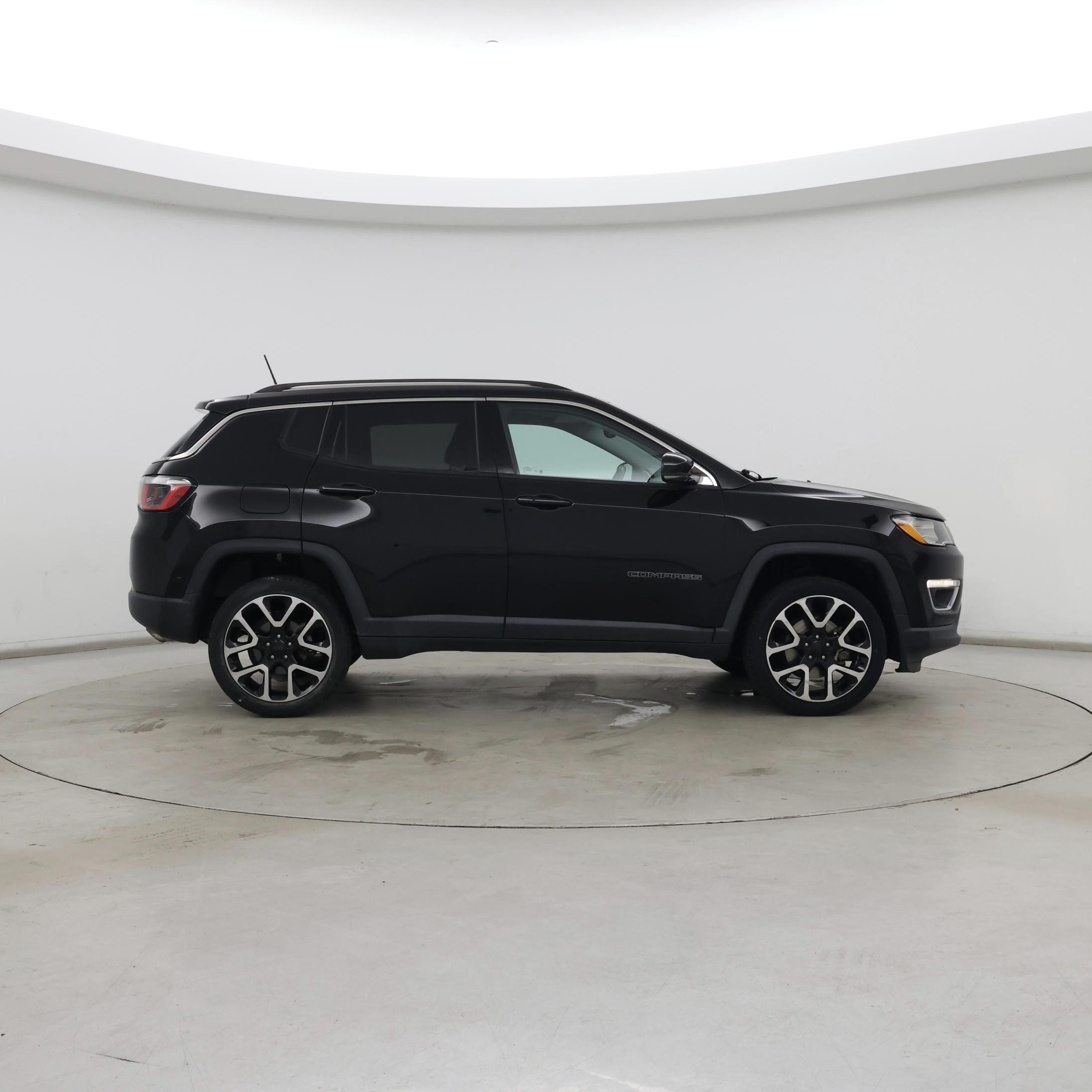 Thumbnail: 2018 Jeep Compass - 7