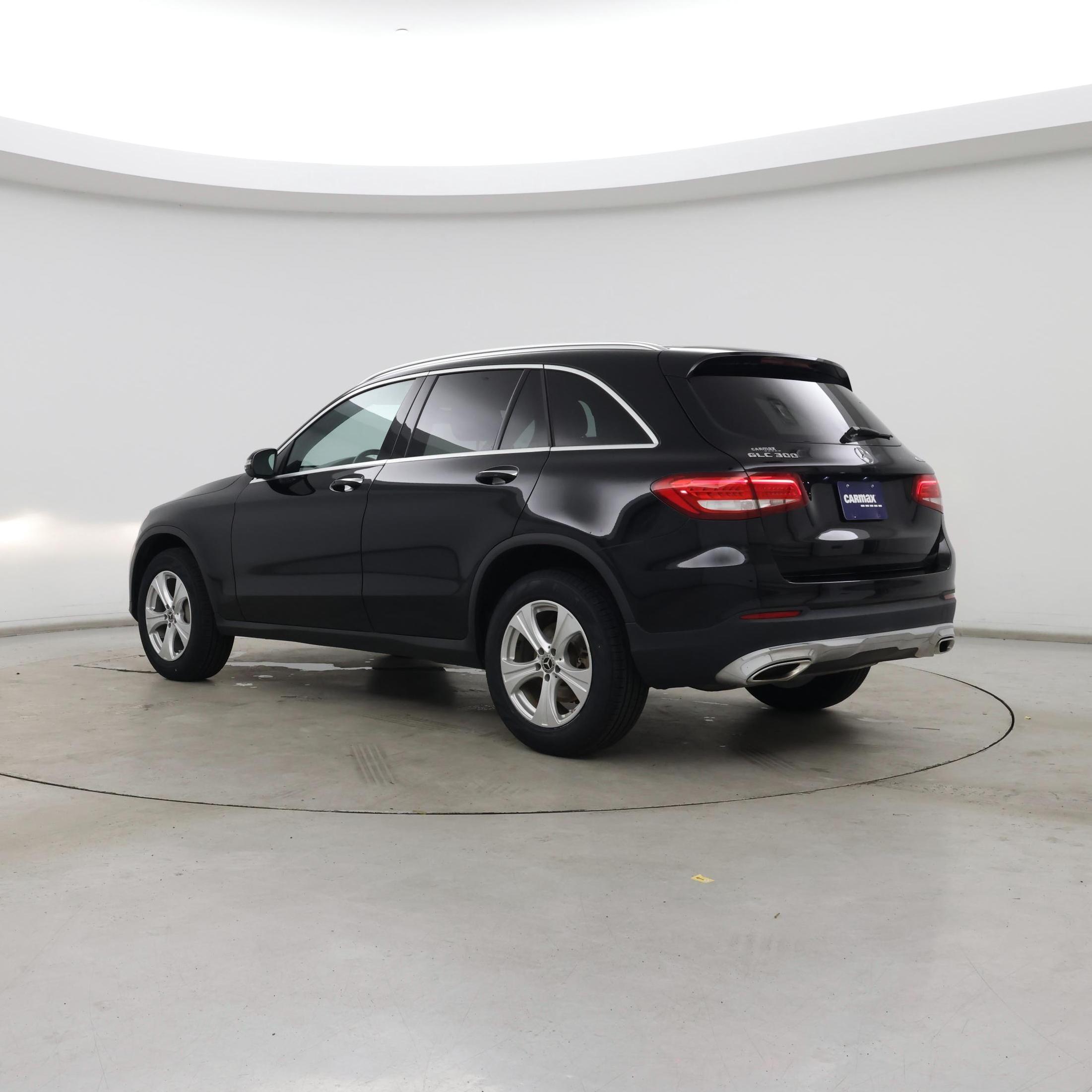 Thumbnail: 2018 Mercedes-Benz GLC - 2
