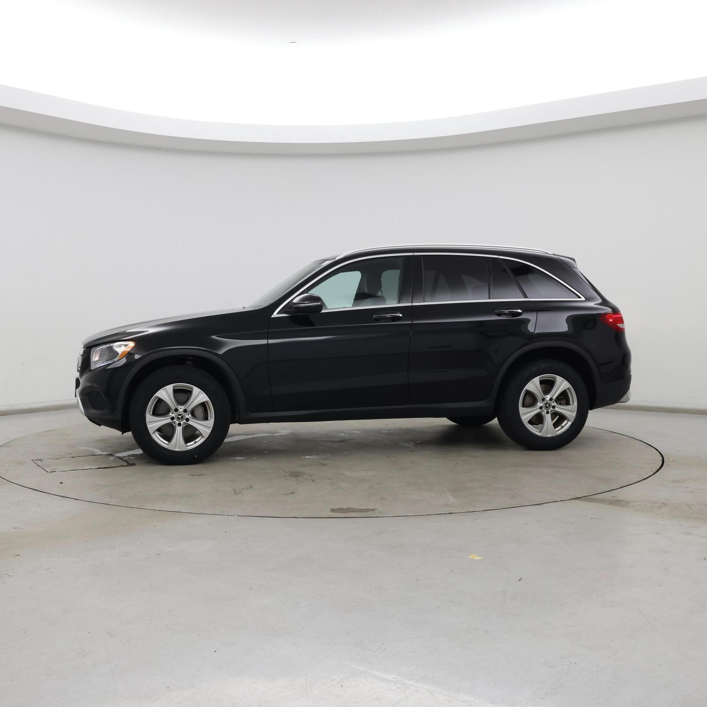 Thumbnail: 2018 Mercedes-Benz GLC - 3