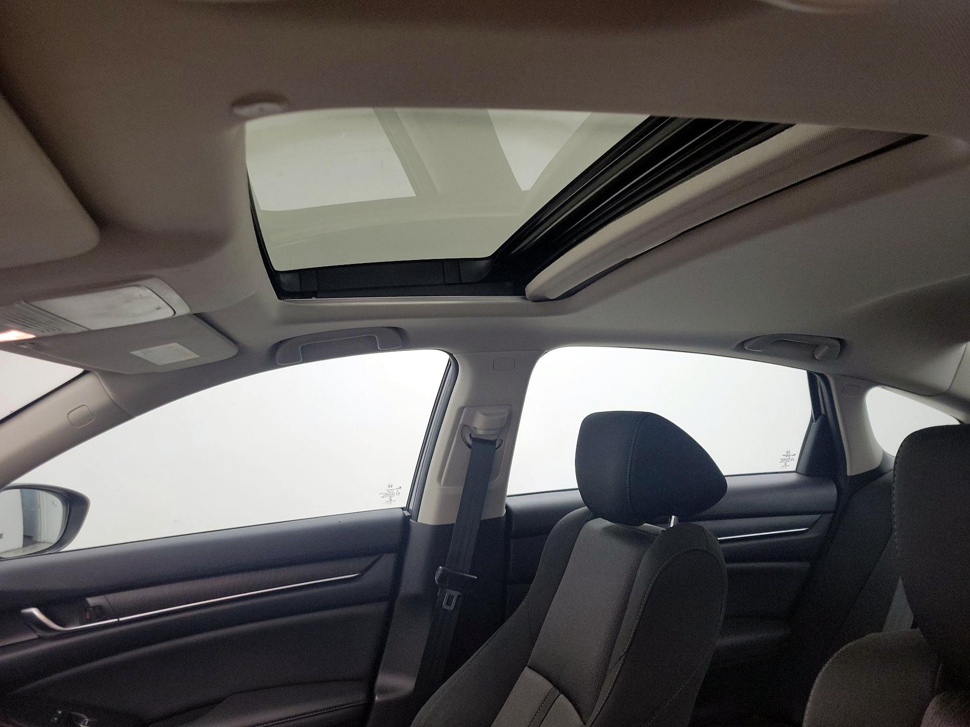 Thumbnail: 2019 Honda Accord - 19