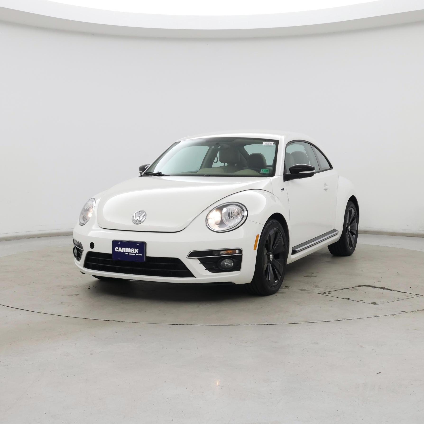 Thumbnail: 2014 Volkswagen Beetle - 4