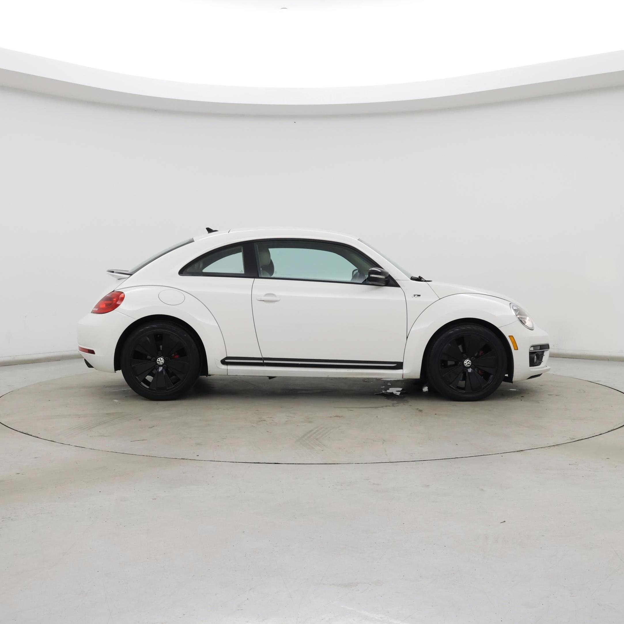Thumbnail: 2014 Volkswagen Beetle - 7