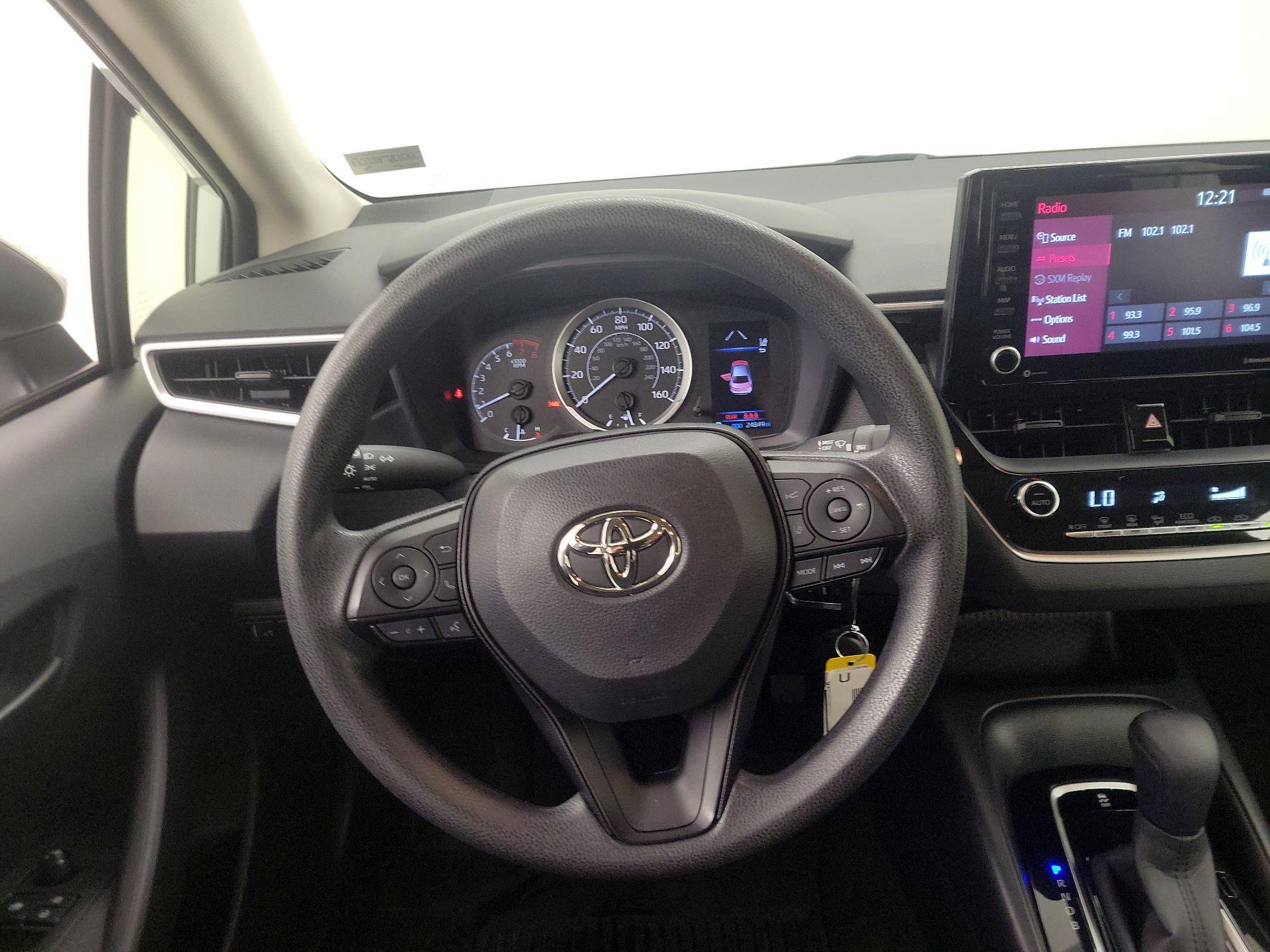 Thumbnail: 2022 Toyota Corolla - 10