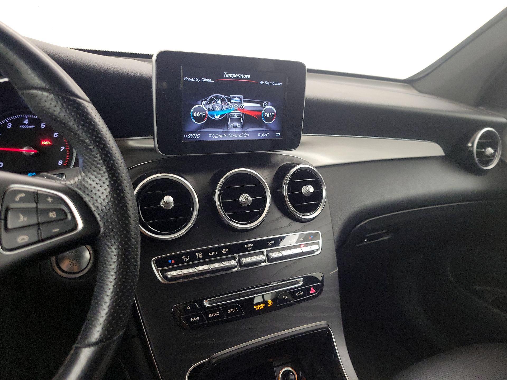 Thumbnail: 2019 Mercedes-Benz GLC - 17
