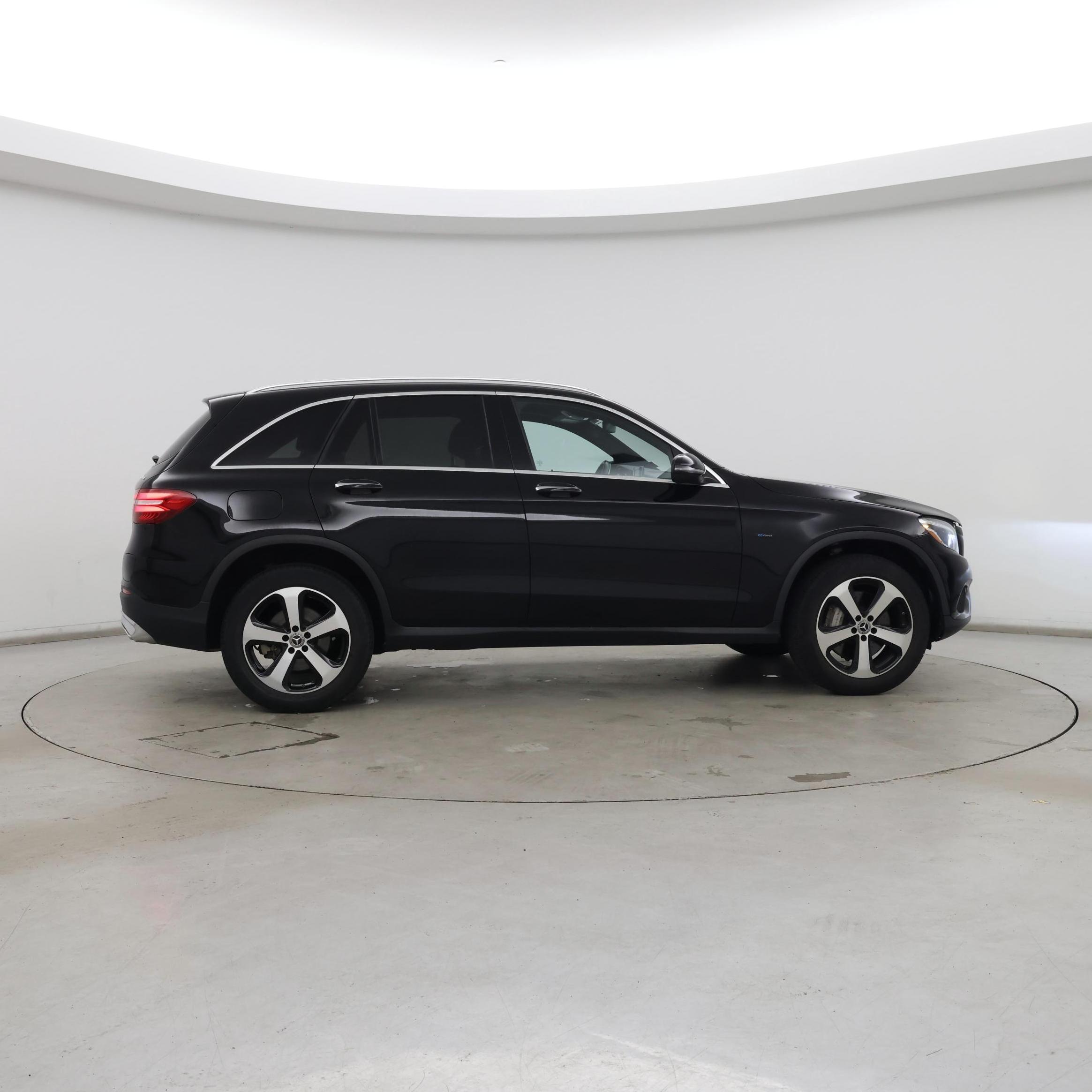 Thumbnail: 2019 Mercedes-Benz GLC - 7