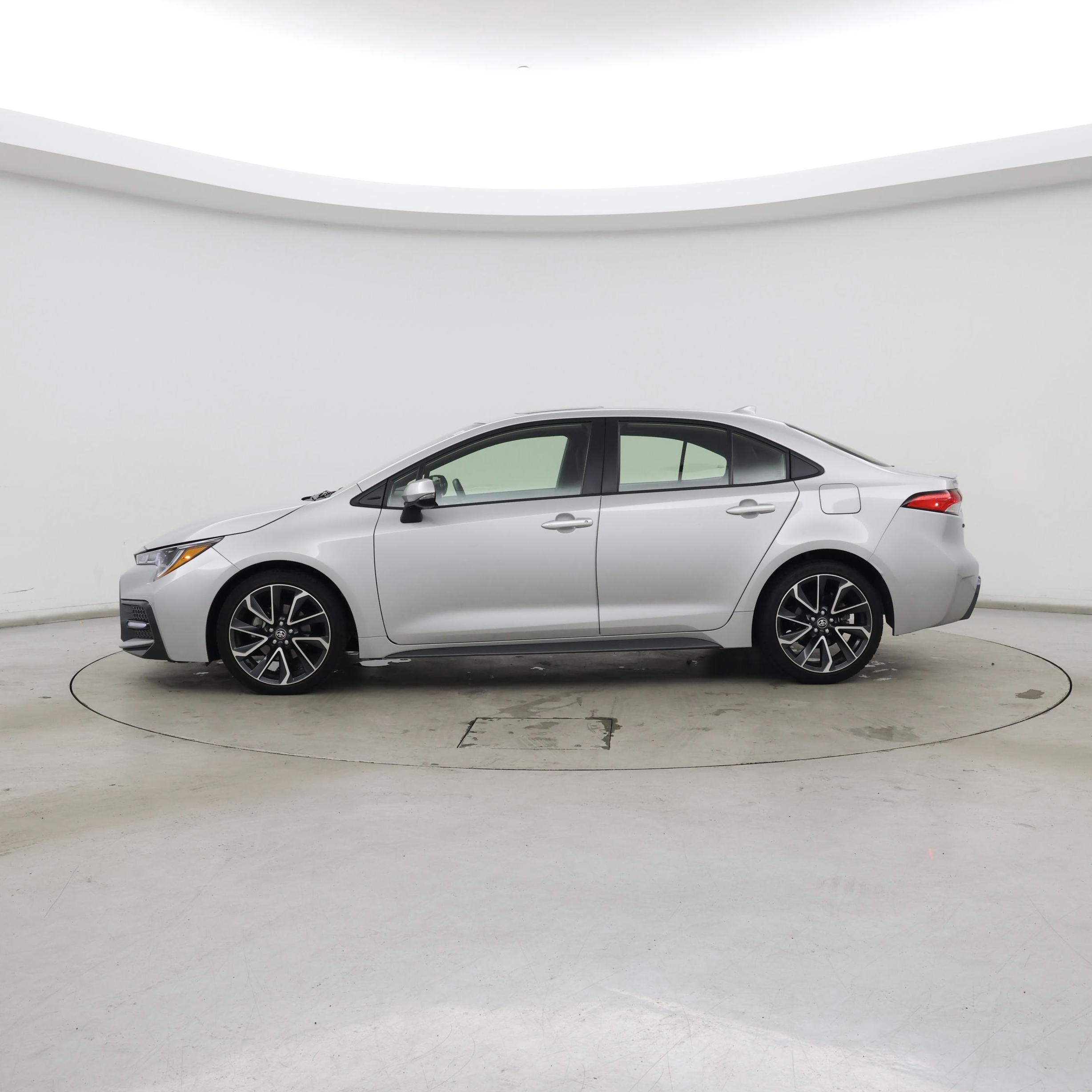 Thumbnail: 2022 Toyota Corolla - 3